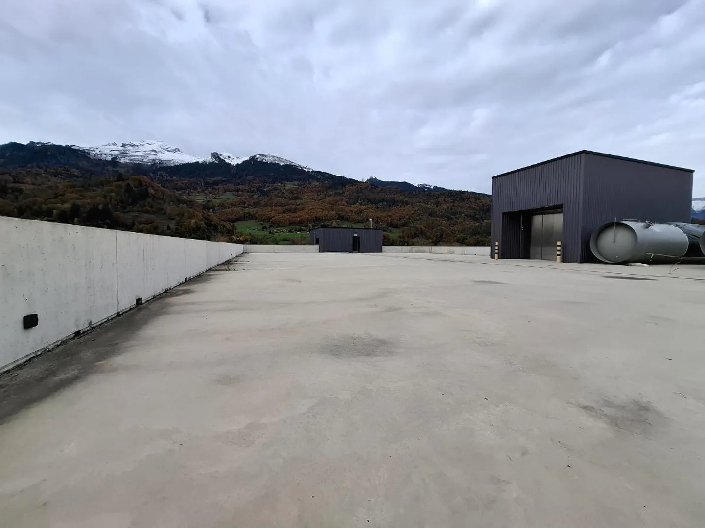 Vielseitiger Gewerberaum - Foto 1 von 1