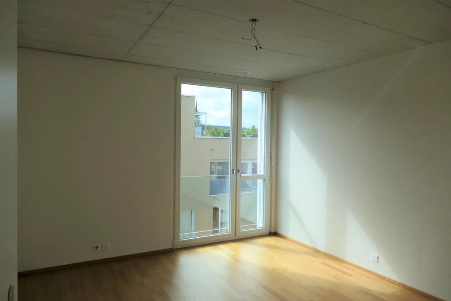 PENTHOUSE APARTMENT WITH LOGGIA AND LARGE TERRACE - Photo 7 of 9