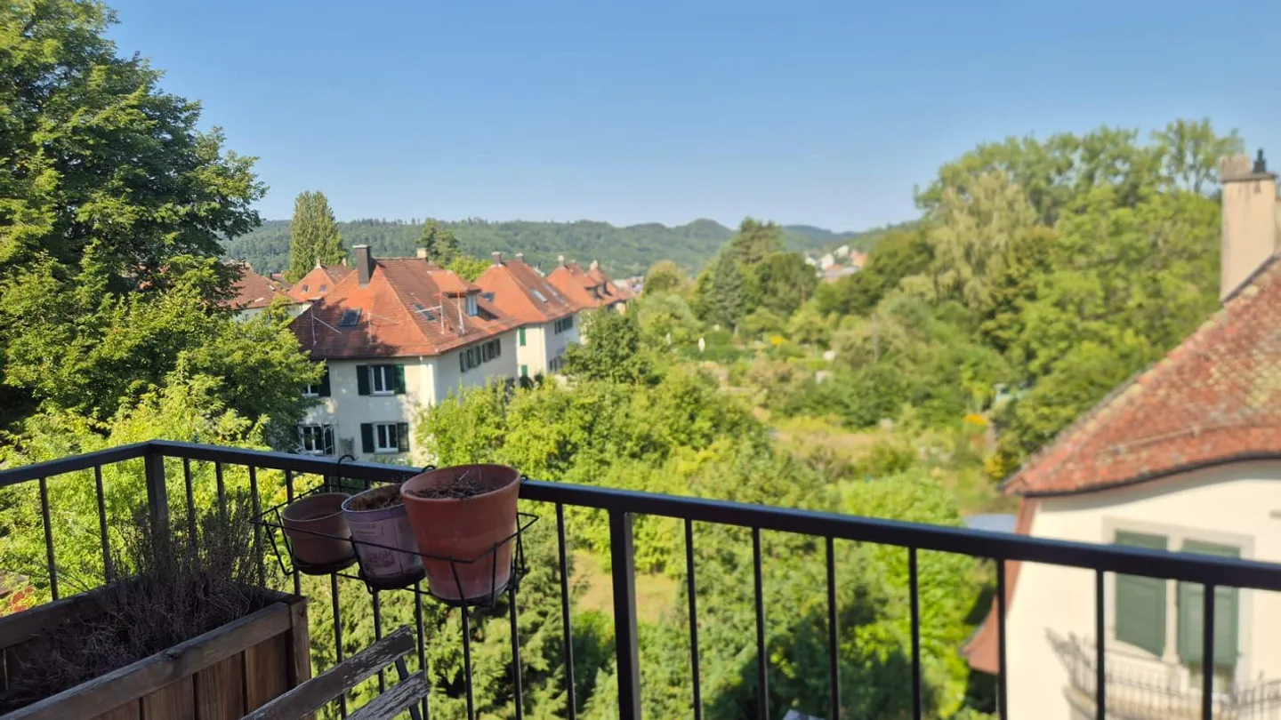Charmante Dachgeschosswohnung mit Balkon - Foto 1 von 8