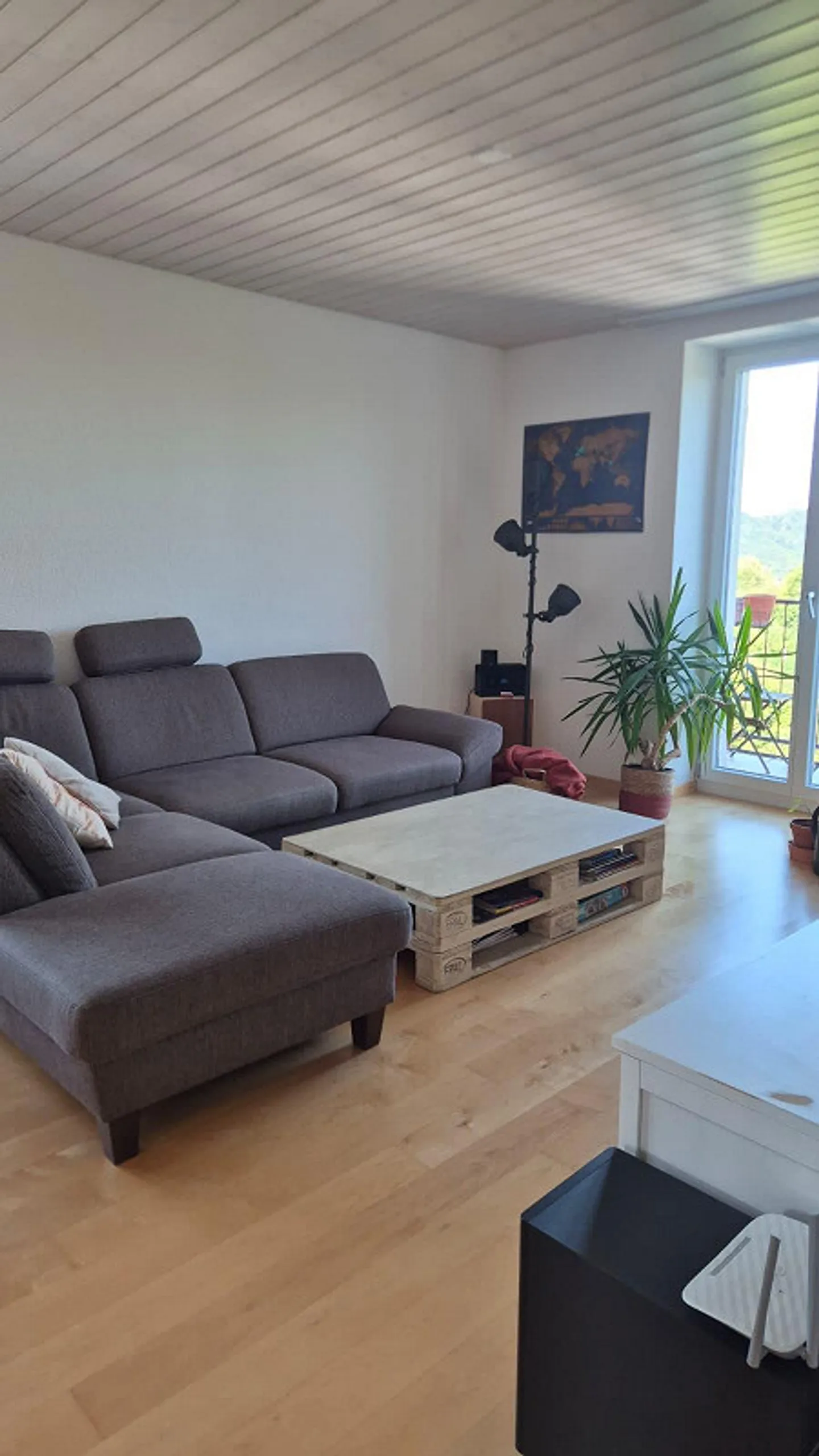Charmante Dachgeschosswohnung mit Balkon - Foto 5 von 8