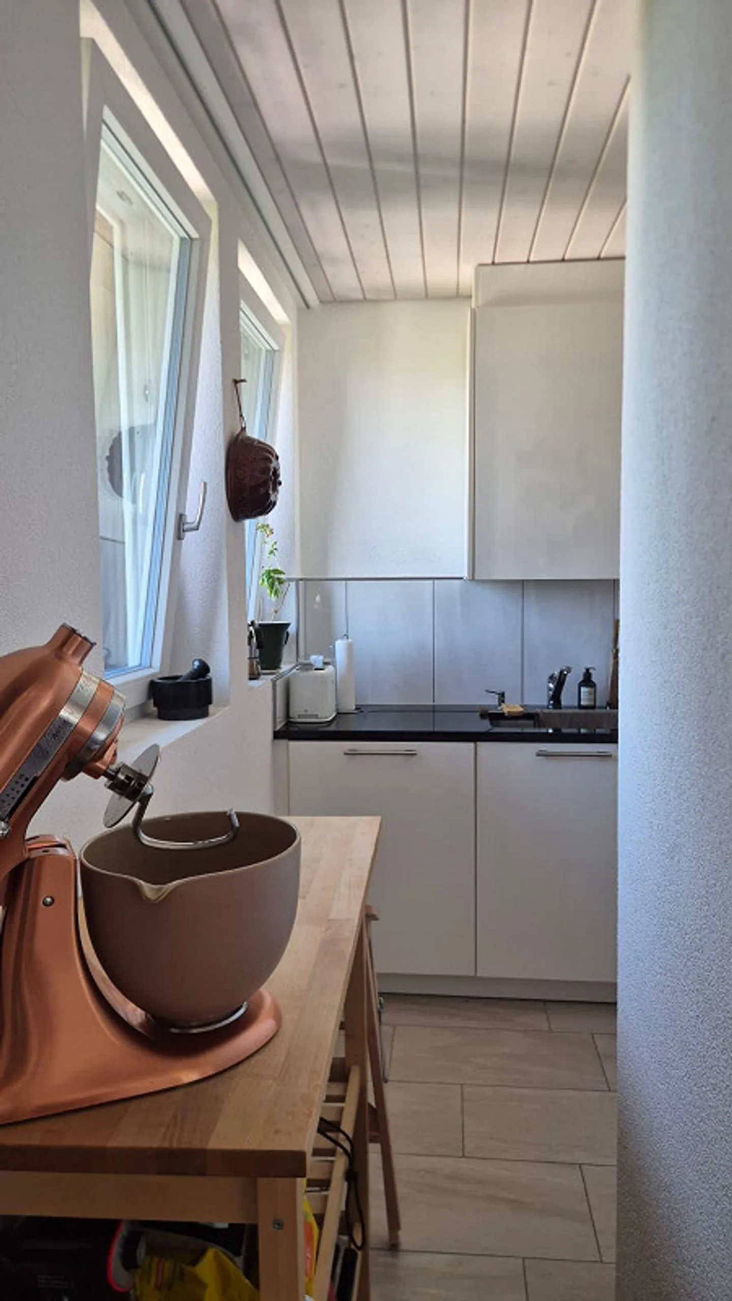 Charmante Dachgeschosswohnung mit Balkon - Foto 3 von 8