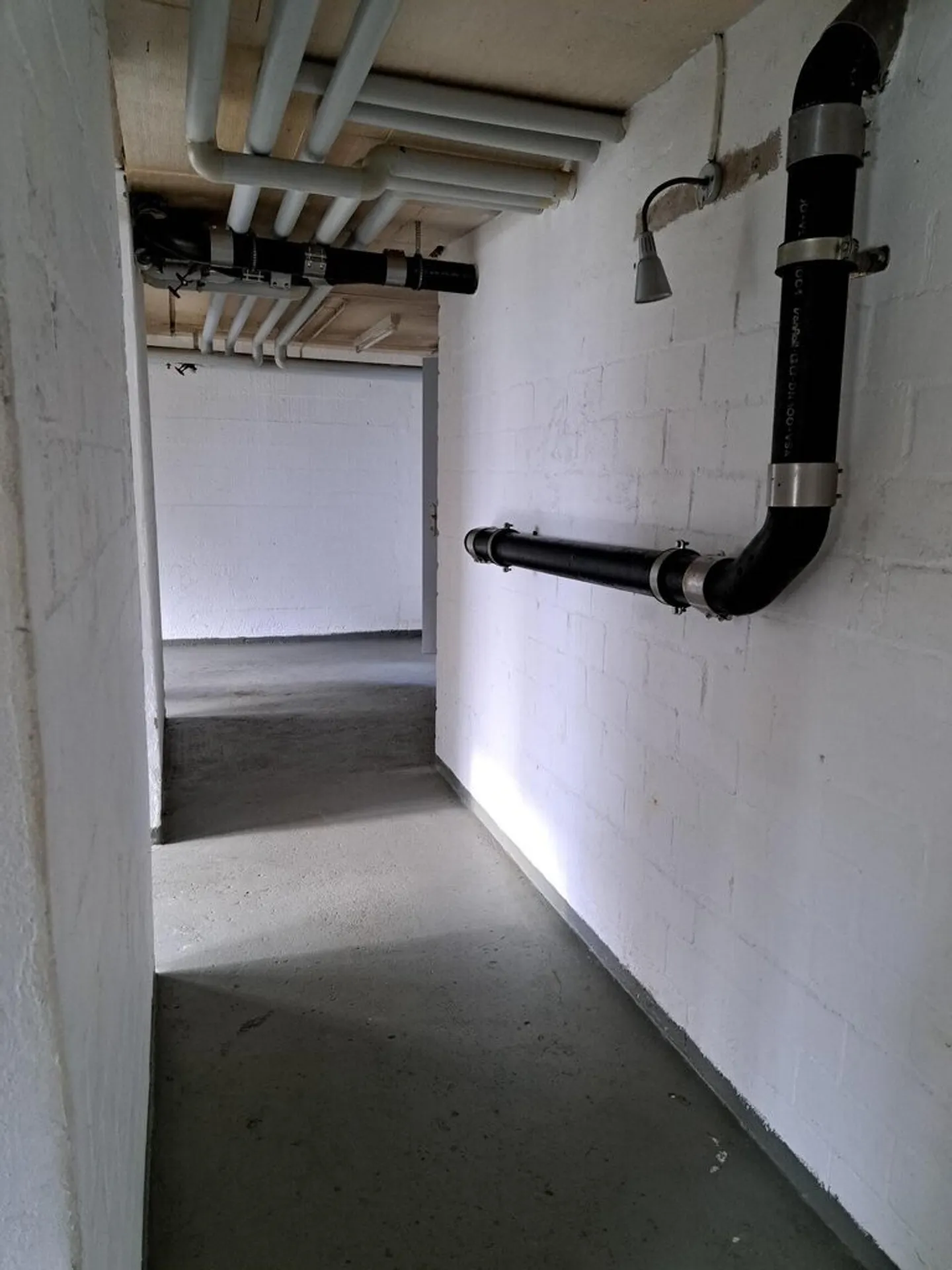 «Ihr Hobbyraum wartet - Raum für Sie und Ihr Hobby» - Photo 3 of 4