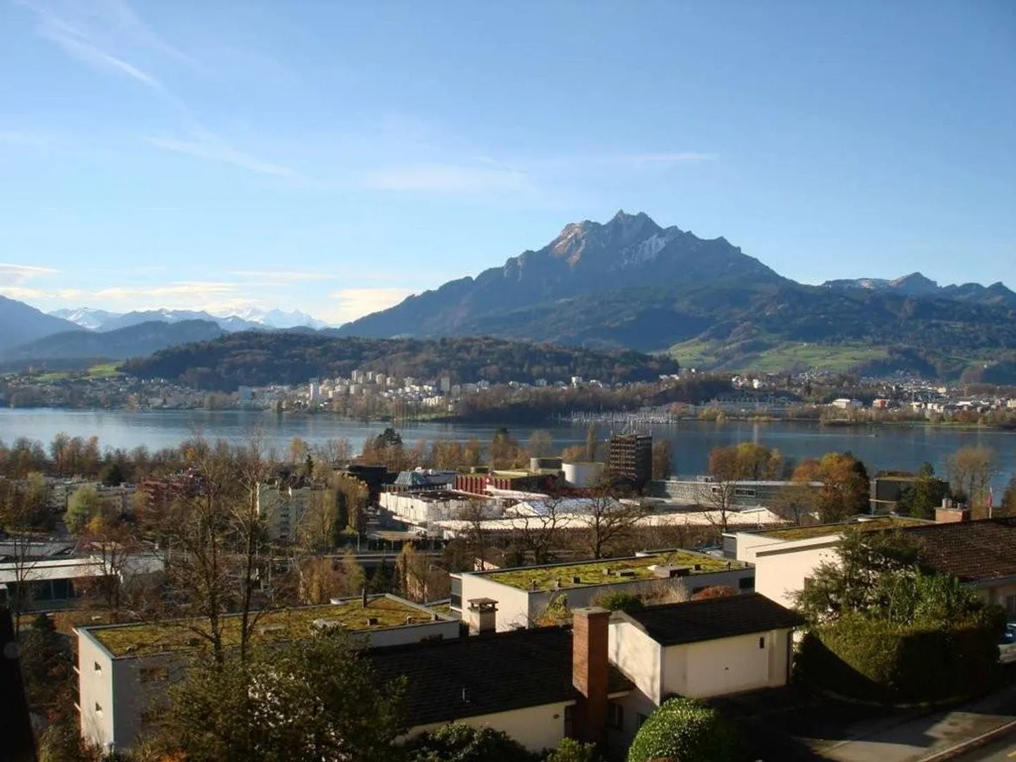 Moderne Maisonette mit Seeblick - Foto 2 von 10