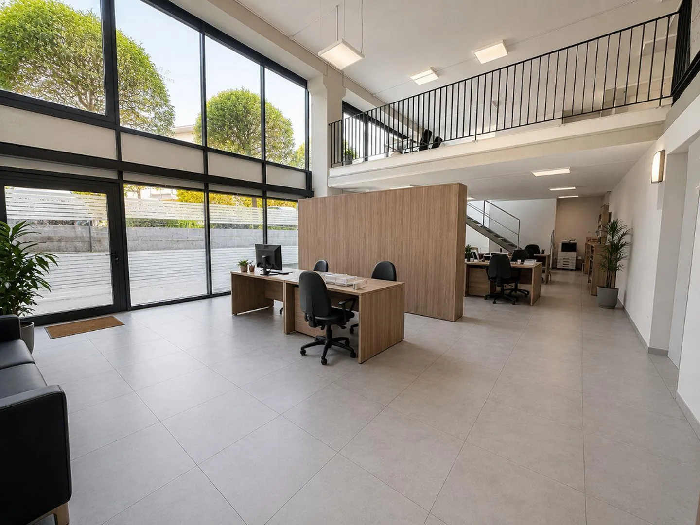 Stabio - Bureau-Showroom-Duplex moderne, à deux pas de la gare - Photo 2 sur 4