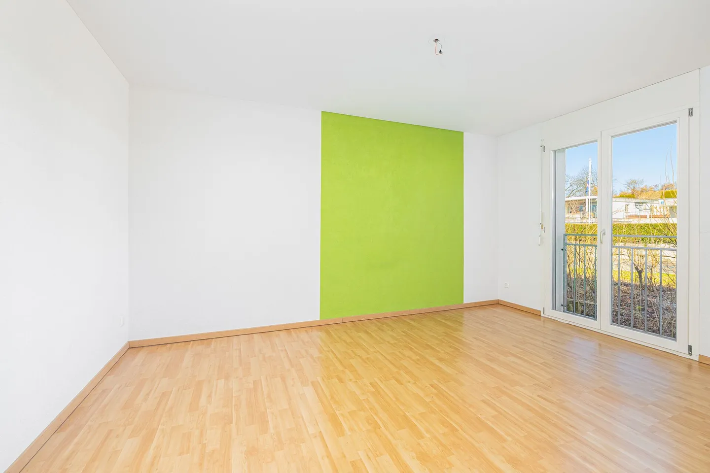 Large 6.5-room terraced house - Photo 7 of 13