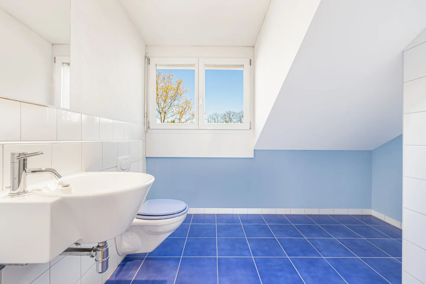 Large 6.5-room terraced house - Photo 9 of 13