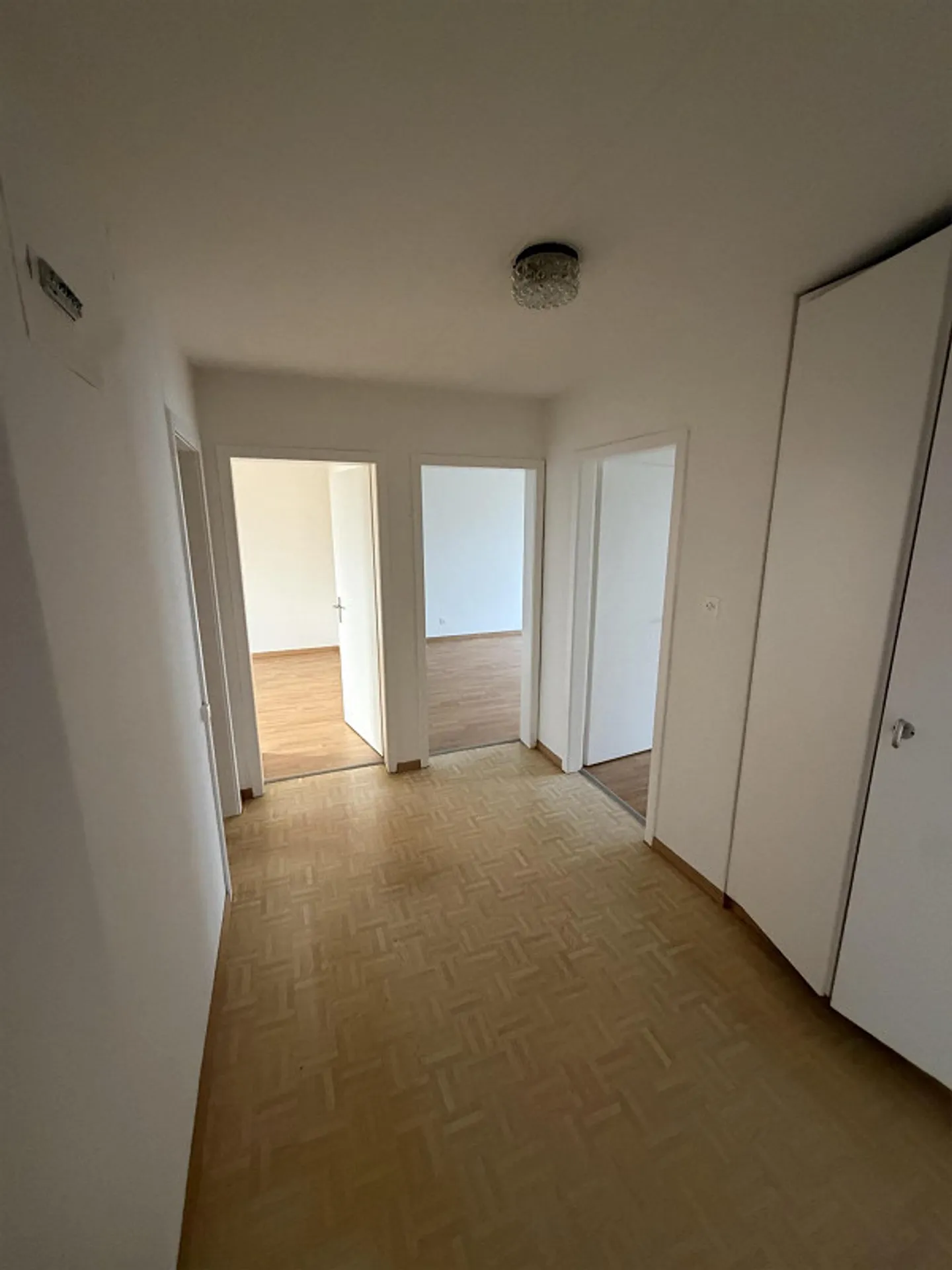 Grosszügige Familienwohnung in Höri - Foto 2 von 7