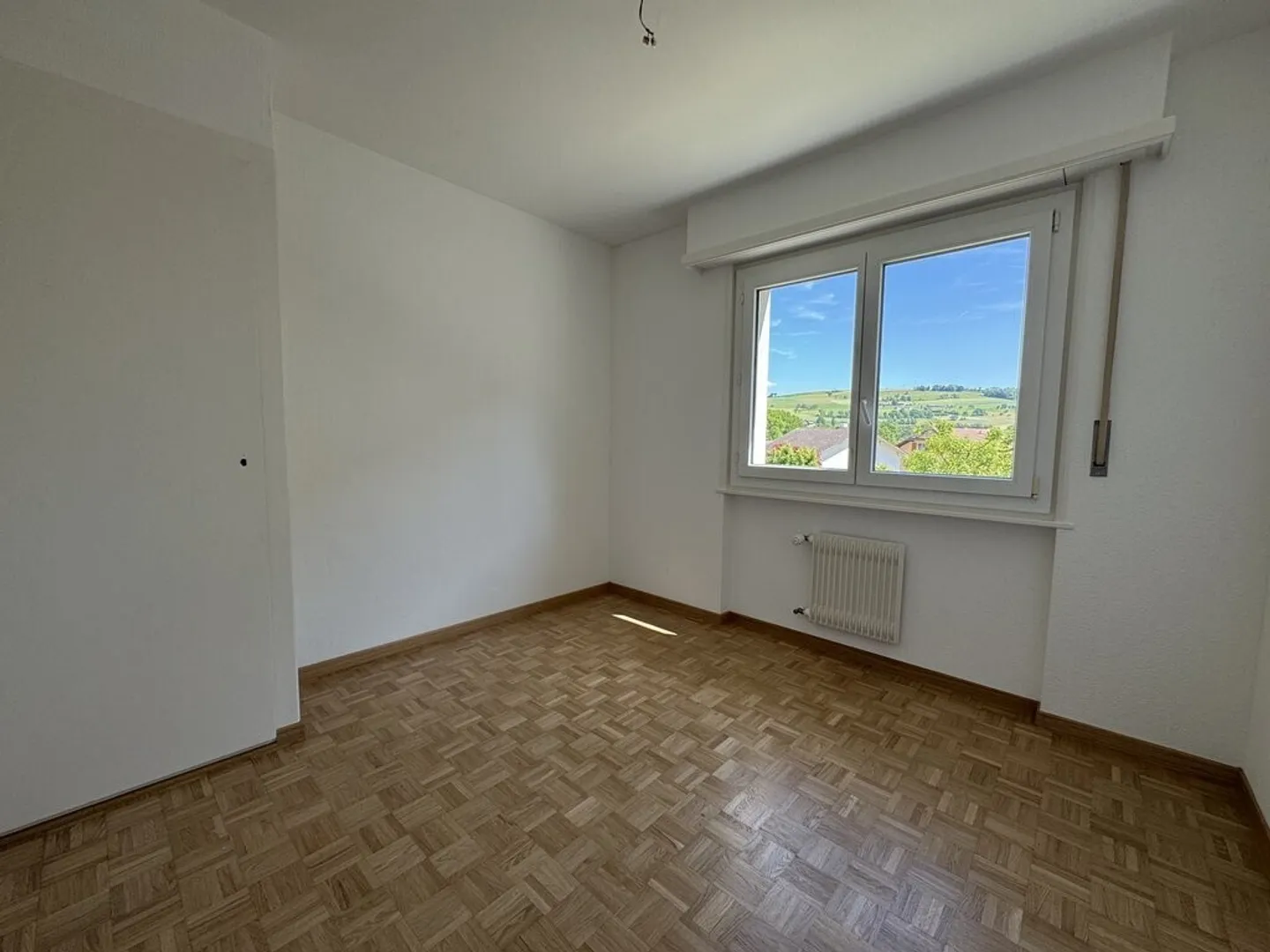 Appartement lumineux avec balcon - Photo 5 sur 8