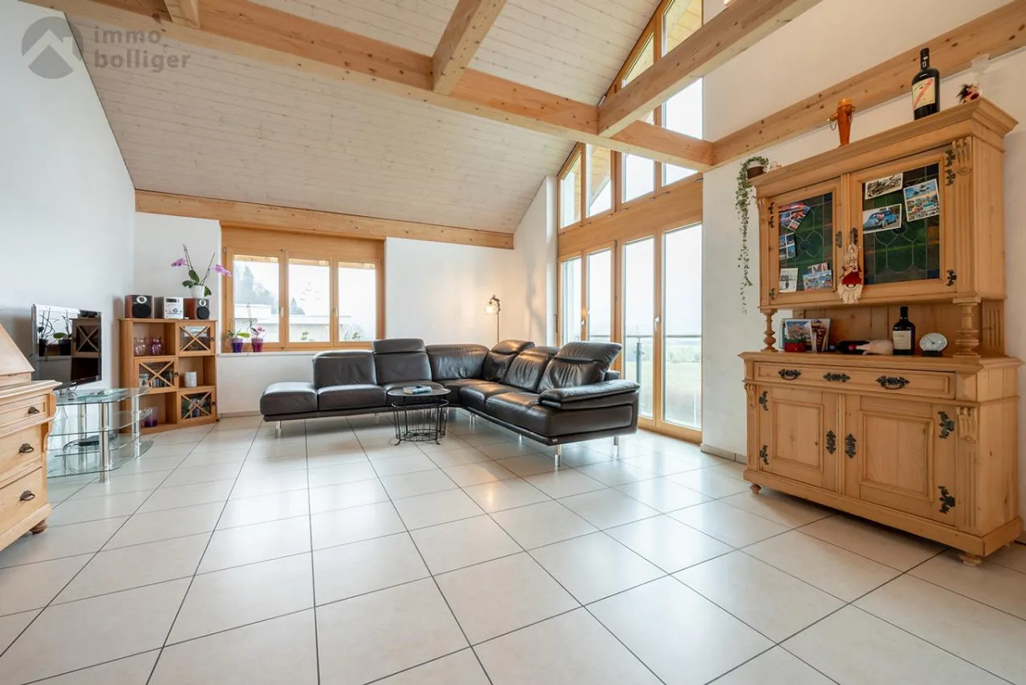 Maison bifamiliale avec un certain je ne sais quoi! - Photo 5 sur 16