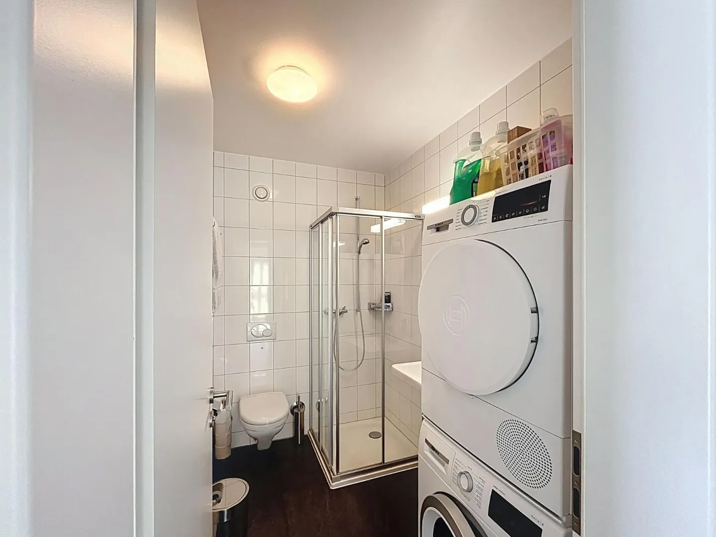 LAUSANNE - Montblesson: Superbe appartement de 5.5 pièces au rez-de-chaussée, calme, MINERGIE. Une exclusivité d'Immo-Consulting SA. - Photo 10 sur 12