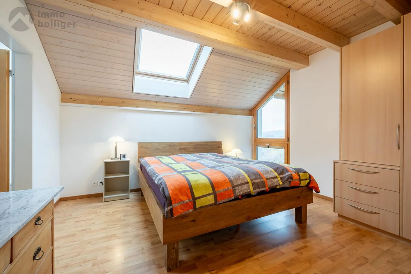 Maison bifamiliale avec un certain je ne sais quoi! - Photo 6 sur 16