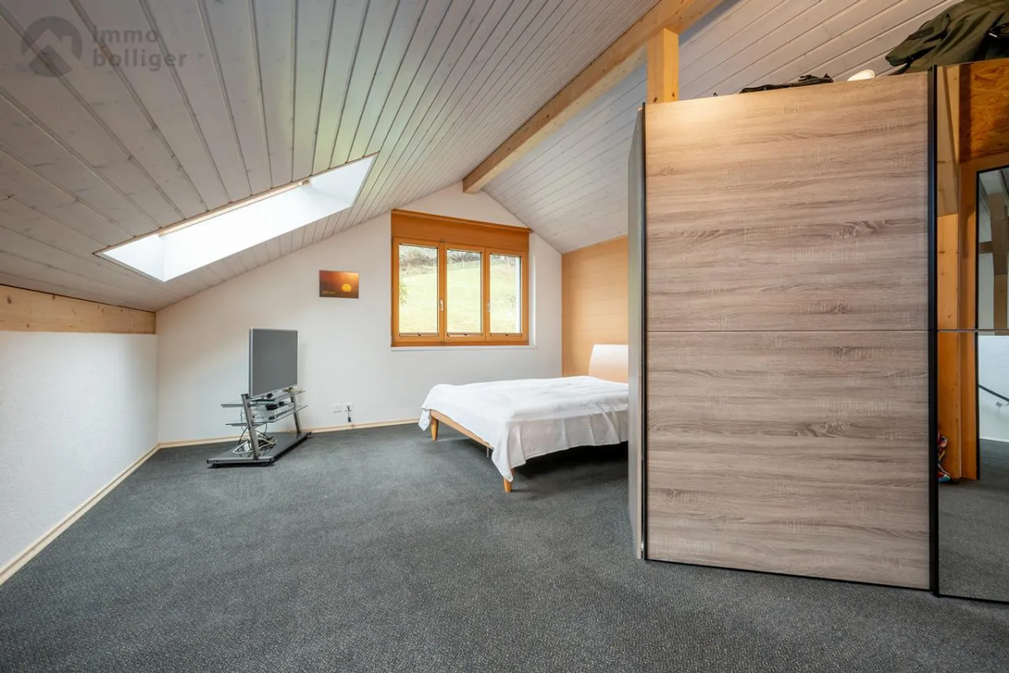 Maison bifamiliale avec un certain je ne sais quoi! - Photo 9 sur 16