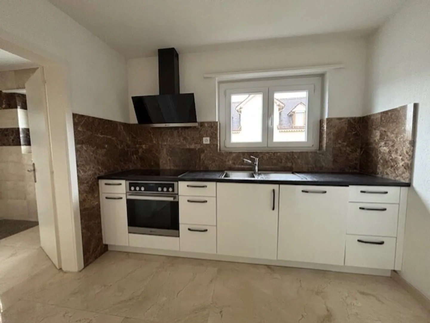 Courtételle apartment with 3.5 rooms for rent - Photo 3 of 8