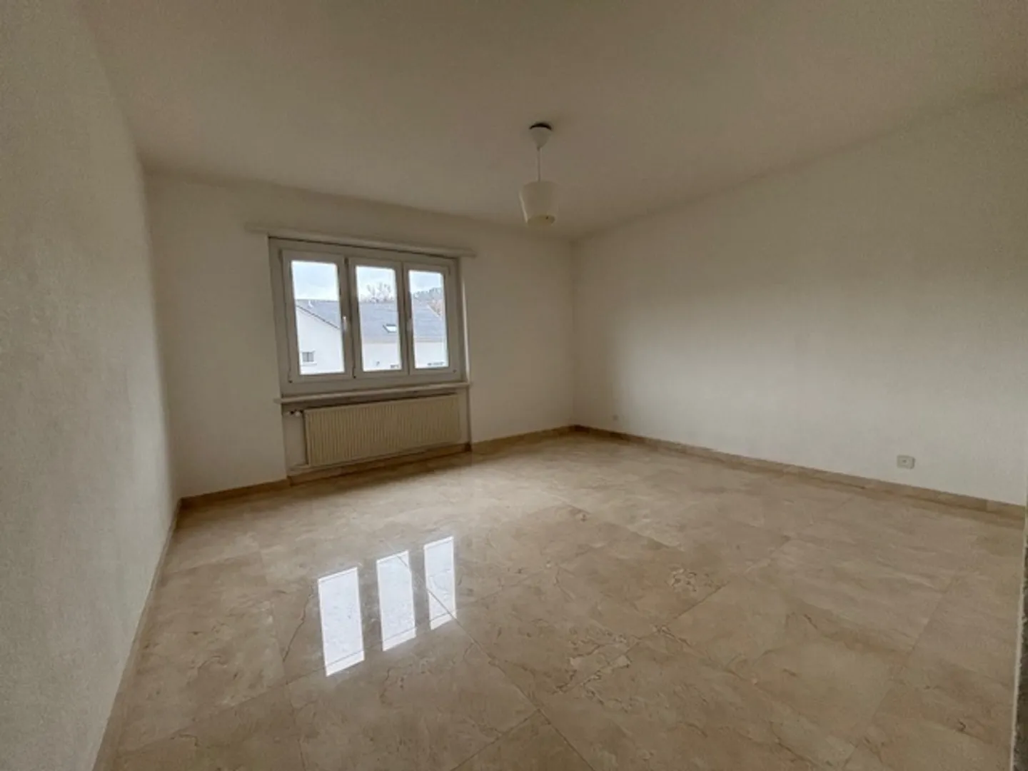 Courtételle apartment with 3.5 rooms for rent - Photo 6 of 8