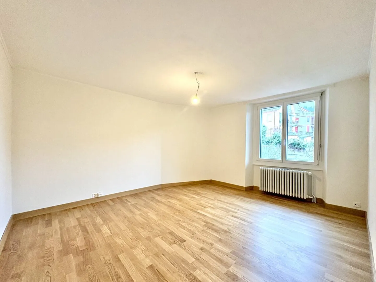 In affitto - Appartamento di 4,5 locali al 2° piano a Montreux - Foto 4 di 9