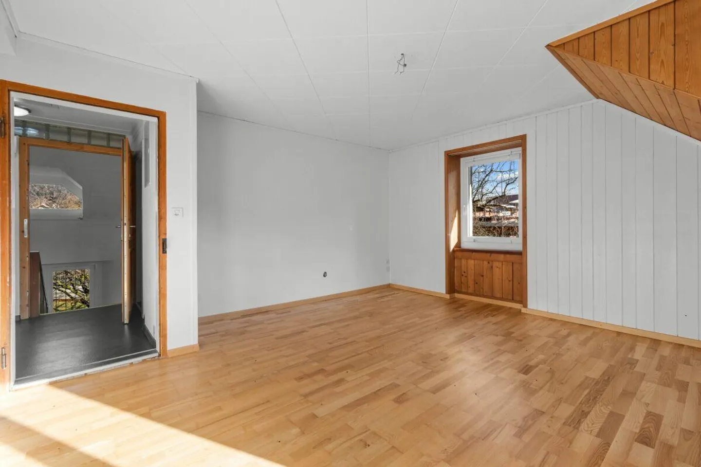 Appartement de 3 pièces dans un ancien bâtiment situé au centre - Photo 9 sur 12