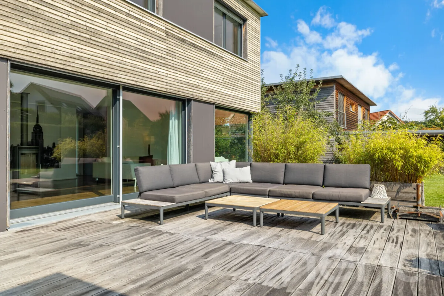 Living oasis with garden, terrace & style? 5.5-room house in the green - Photo 11 of 13