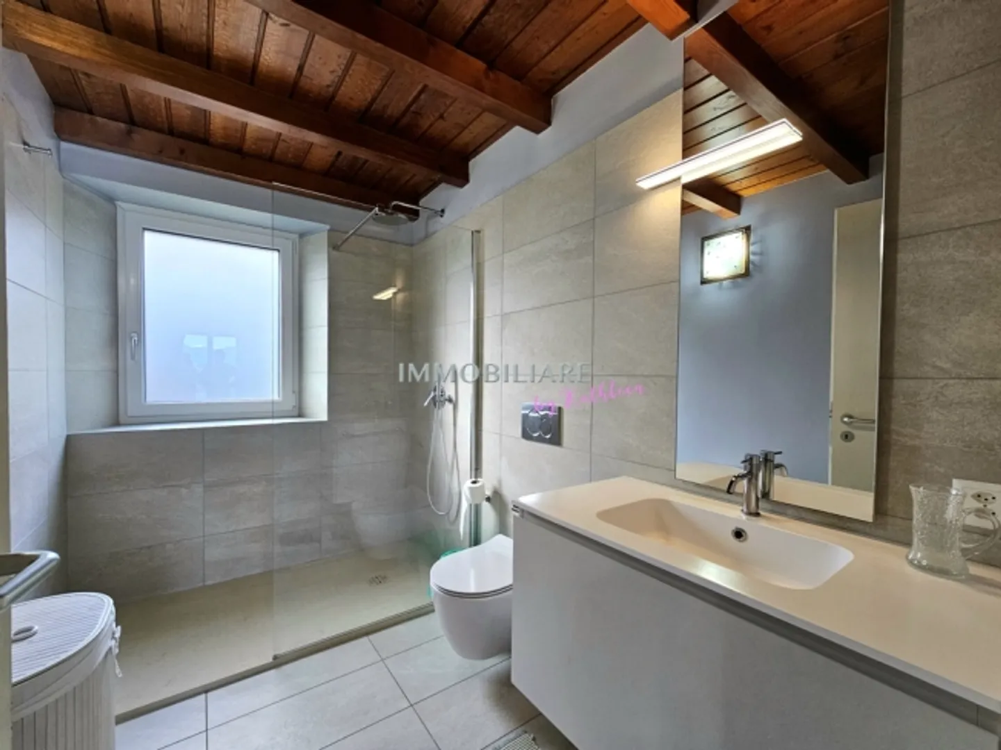 "Villa ticinese ristrutturata, con vista lago, giardino e appartamento in mansarda" - Foto 14 di 15