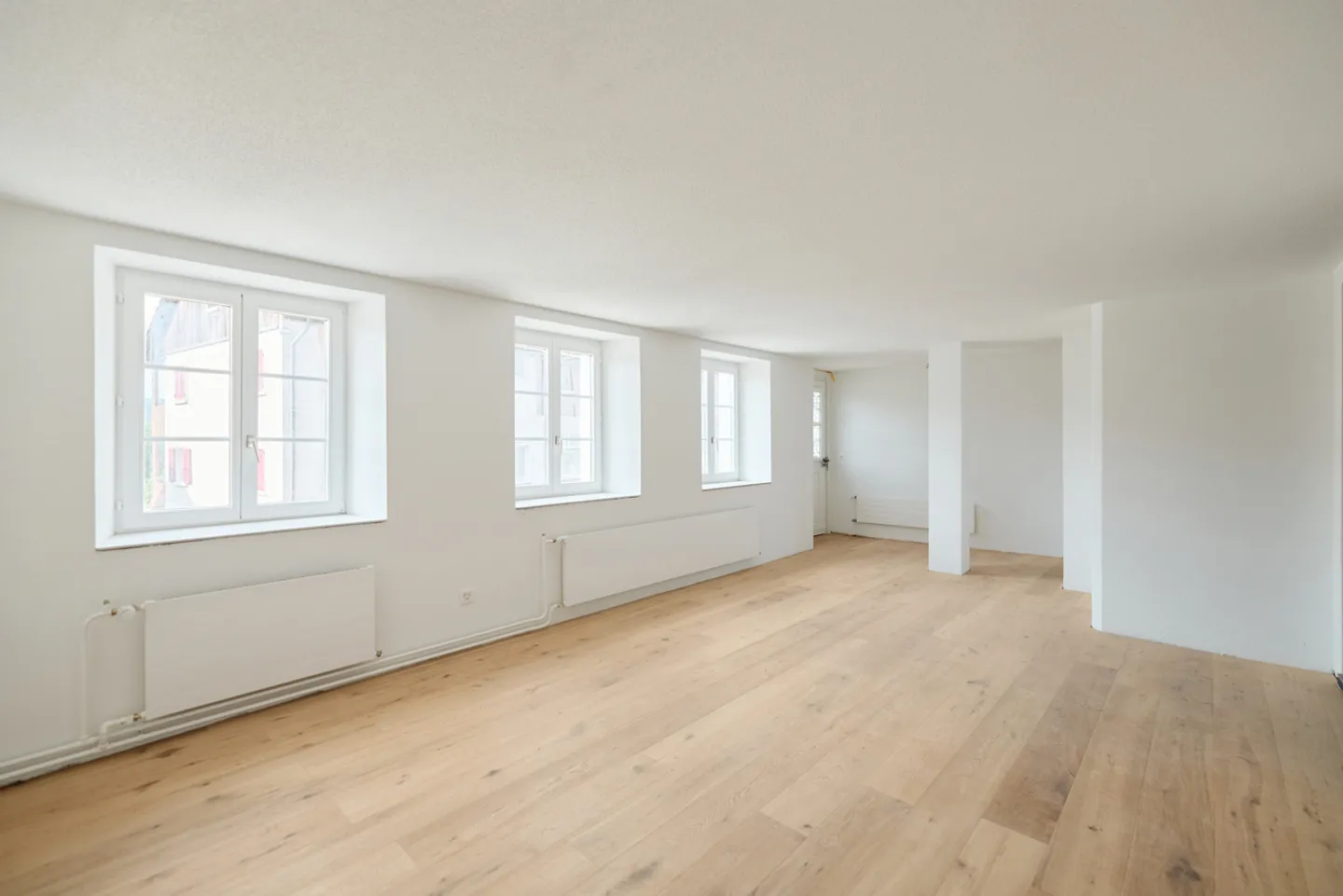 APPARTAMENTO AL PIANO TERRA 2.5 STANZE LUMINOSO E MODERNO - Foto 3 di 8