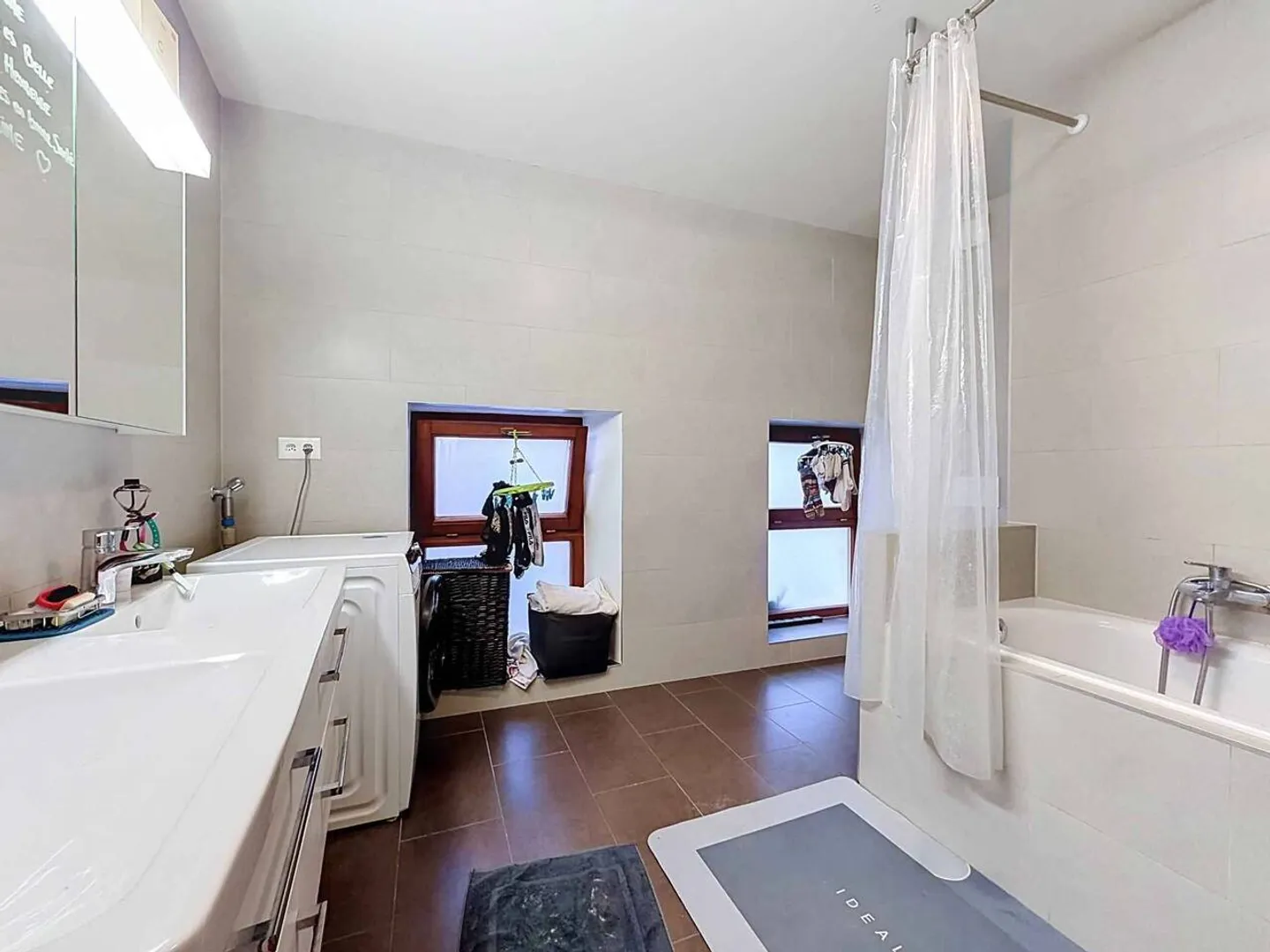 Geräumige 3,5-Zimmer-Wohnung im Herzen von Vieux-Montreux - Foto 6 von 9