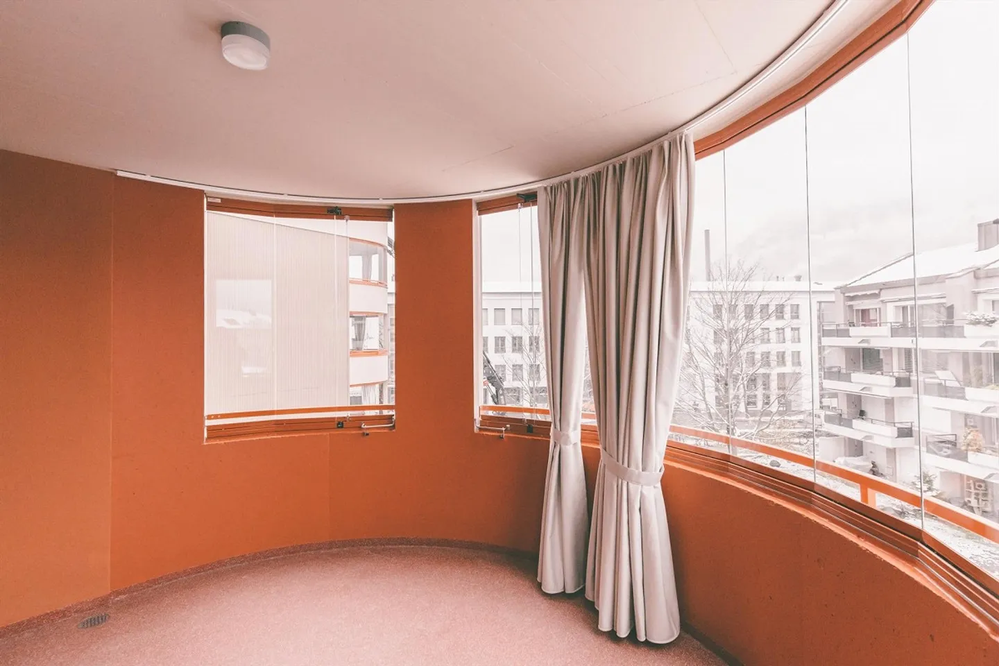 Moderne 2.5 ZW im HP mit eSmart und eAccess - Foto 8 von 9