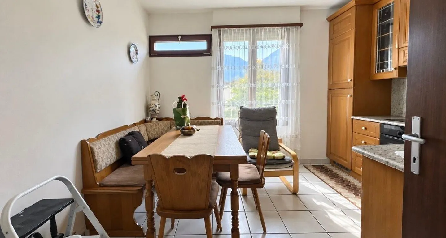 Appartement avec terrasse panoramique et vue dégagée - Photo 4 sur 14
