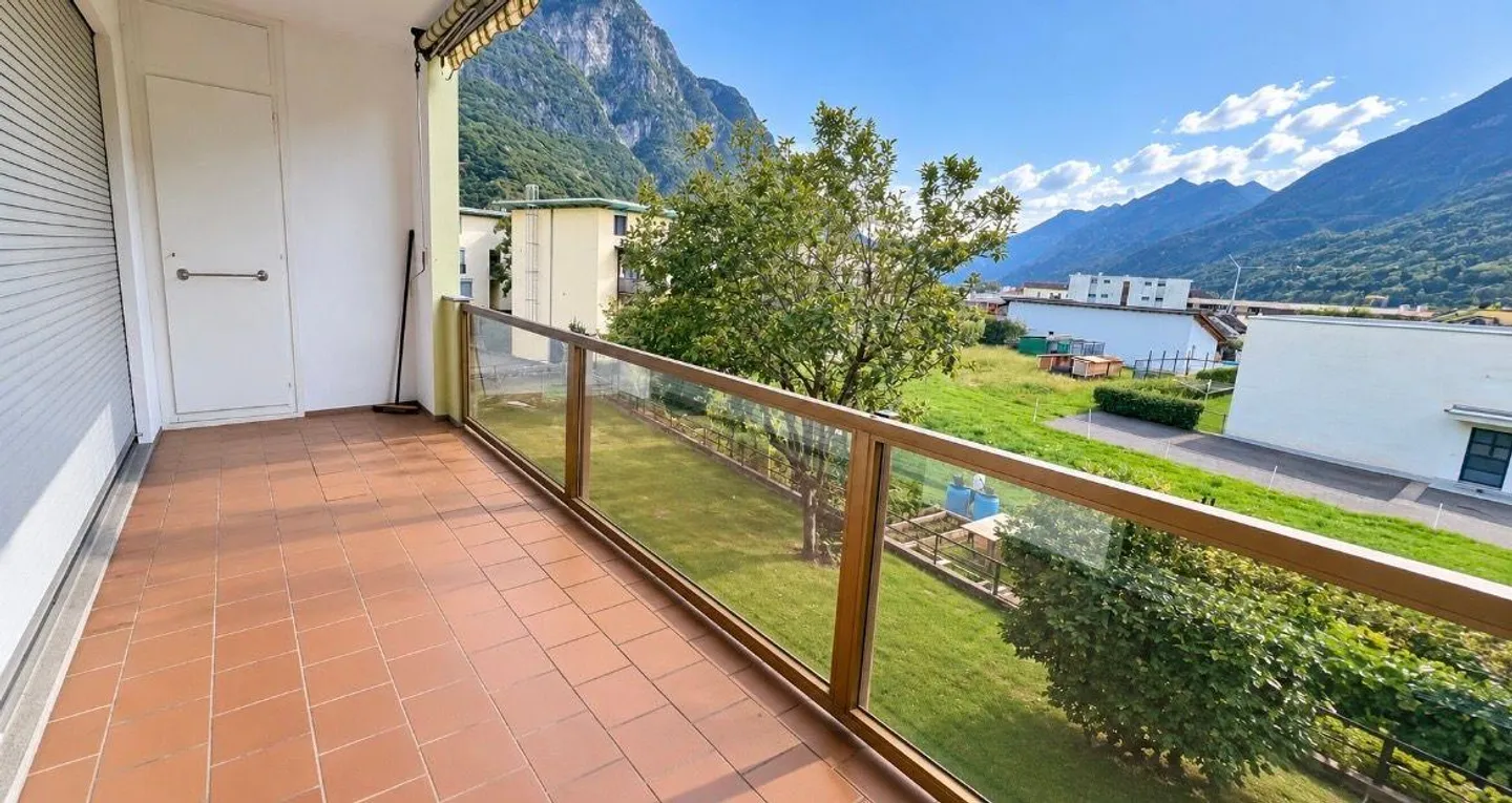 Appartement avec terrasse panoramique et vue dégagée - Photo 11 sur 14