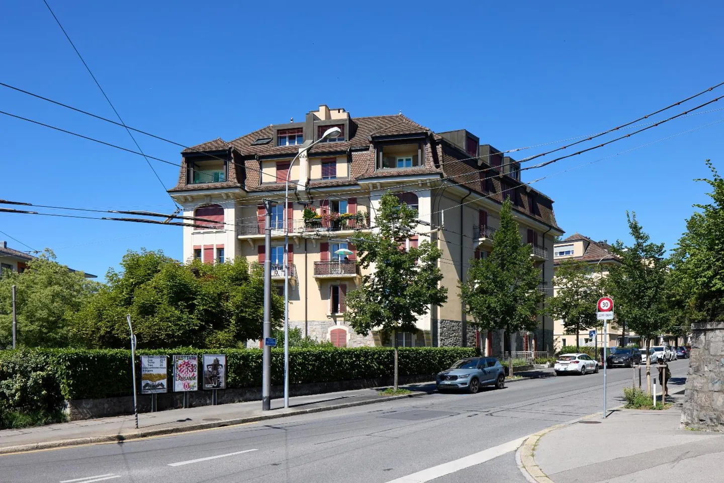 Appartement Charmant Près du Parc - Photo 1 sur 4