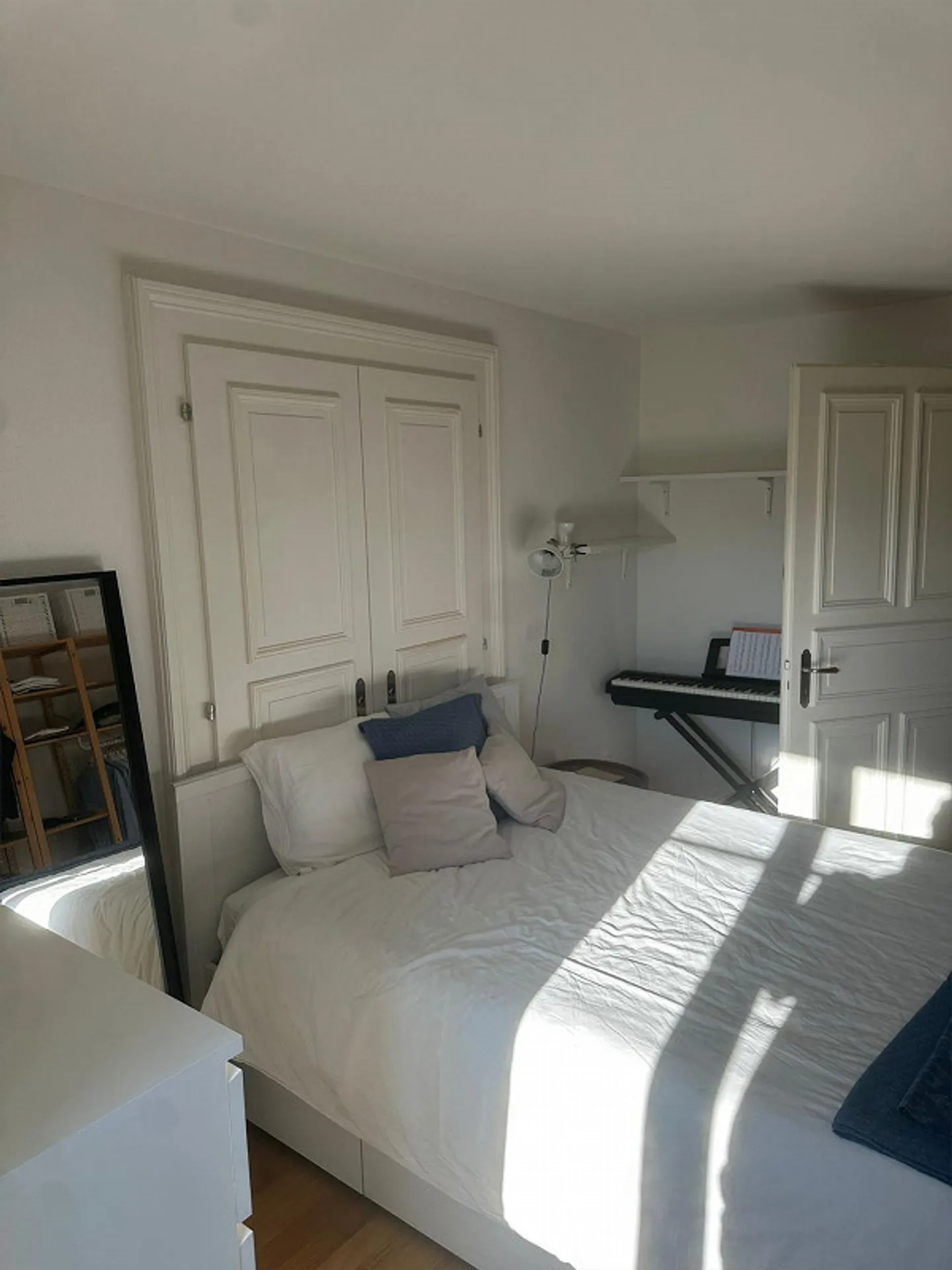 Chambre dans un appartement partagé - Photo 3 sur 14