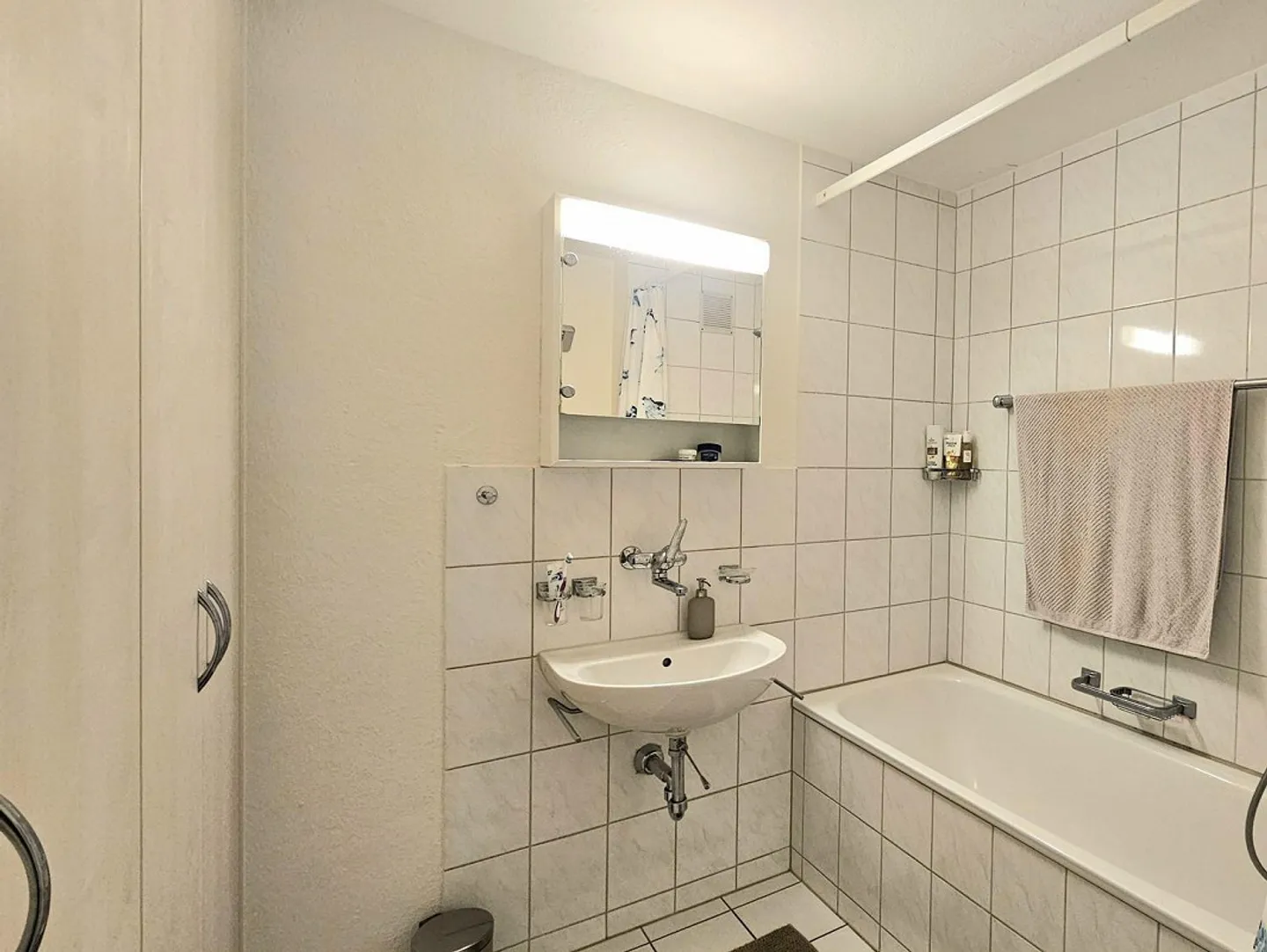 Gepflegte Wohnung in ruhiger Lage - Foto 6 von 8