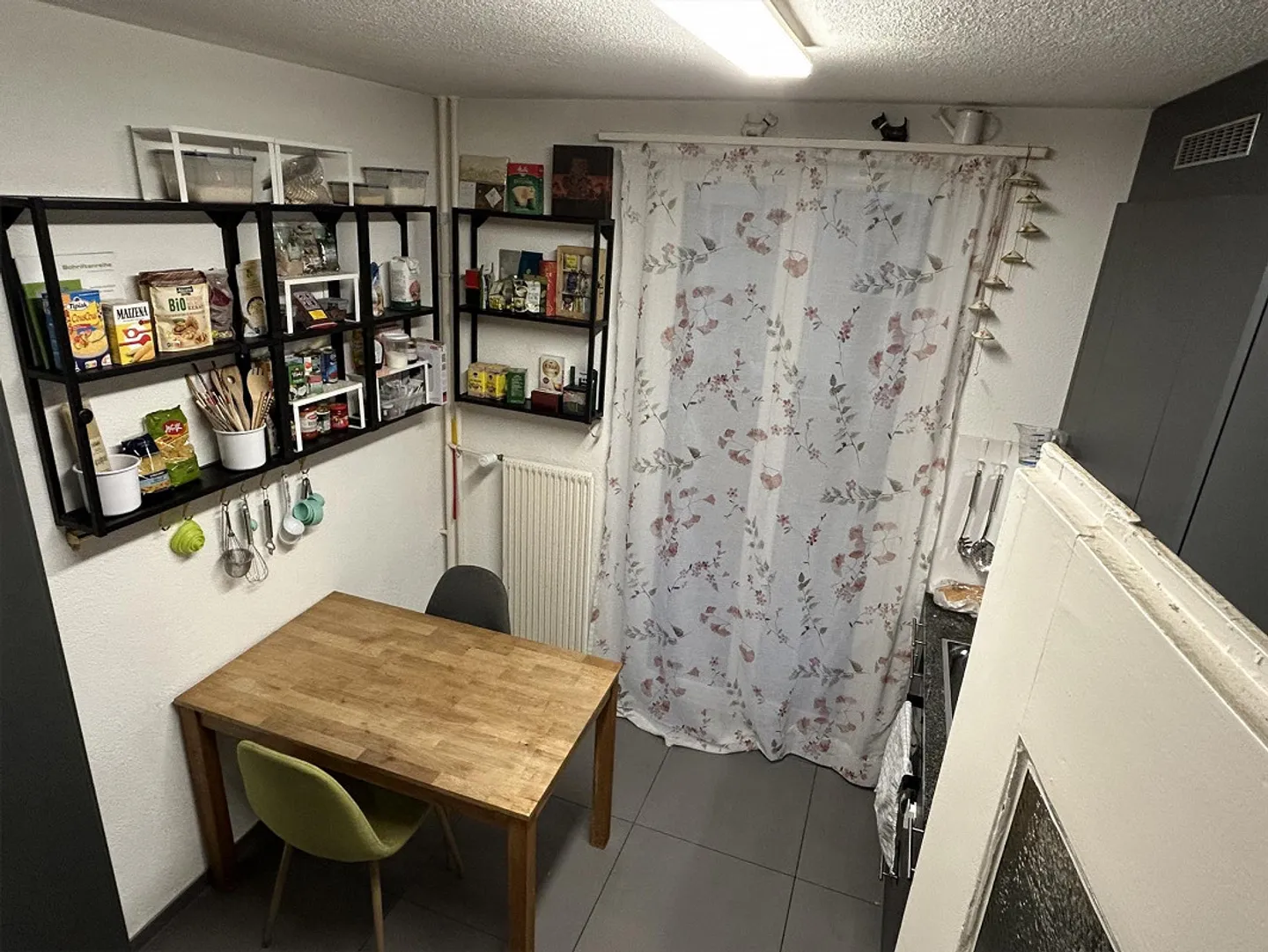 Furnished 3.5-room apartment - Photo 6 of 7