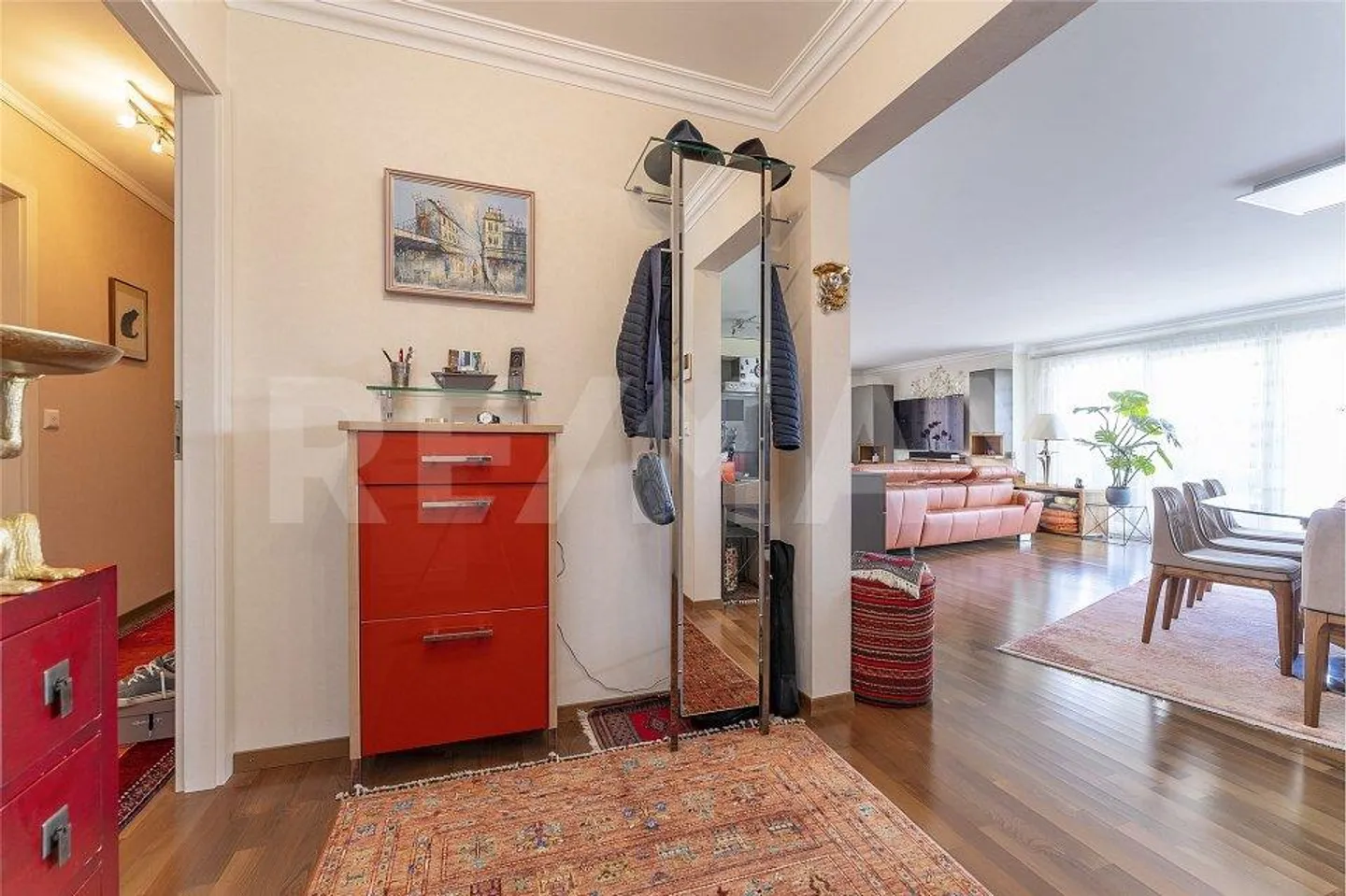 Un'opportunità da non perdere! Riduzione di prezzo per questo splendido appartamento. - Foto 4 di 13