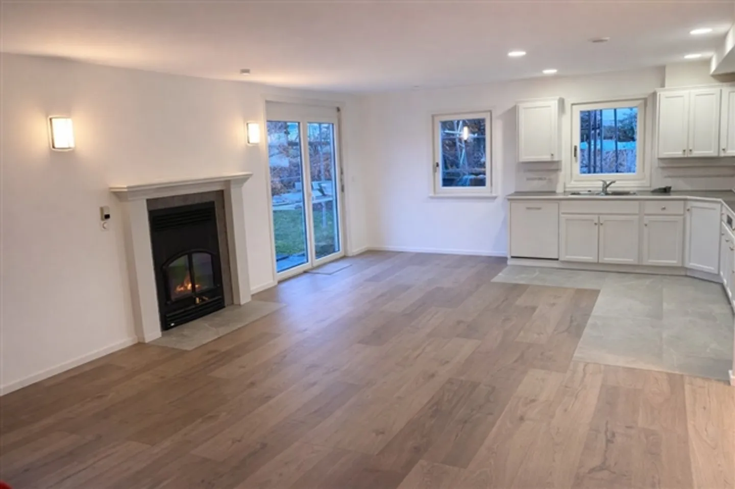 Quiet Location Freshly Renovated - Photo 4 of 8