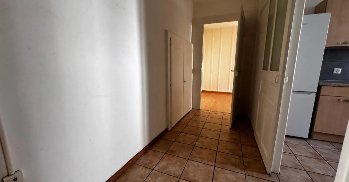 Charmant appartement 3 pièces - Photo 2 sur 6