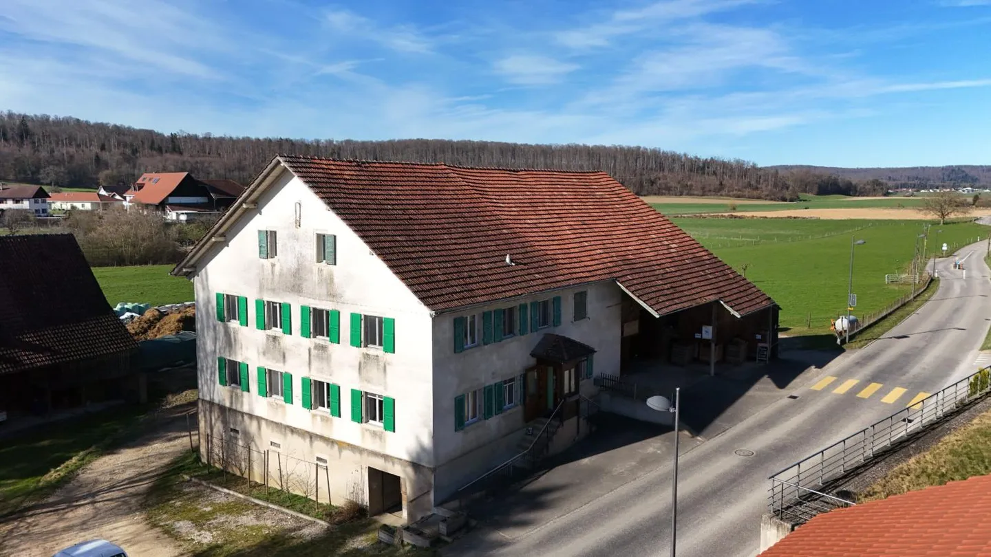 Ferme Rénovée avec Potentiel - Photo 1 sur 13