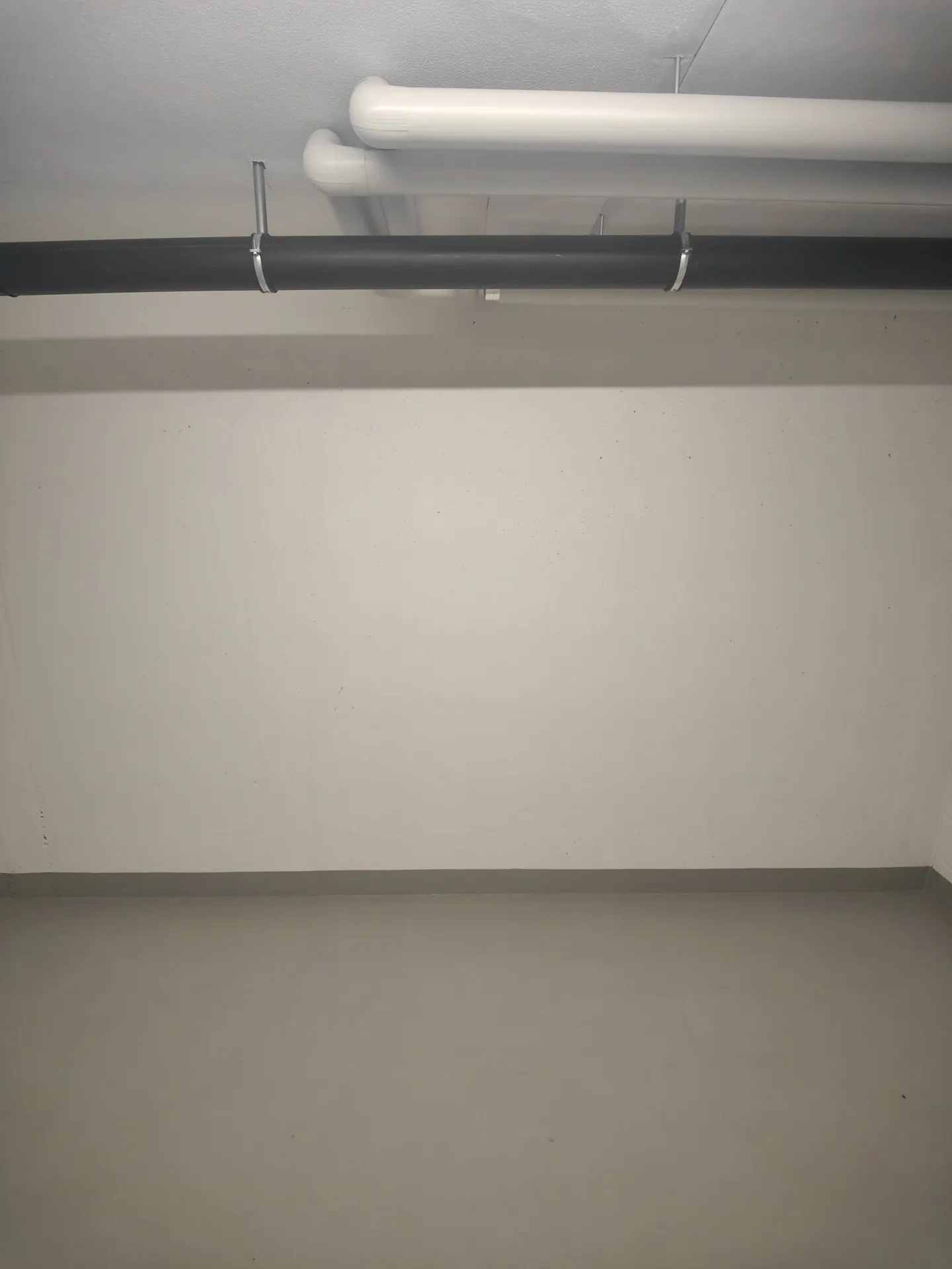 Espace de stockage sécurisé à Neuendorf - Photo 3 sur 9