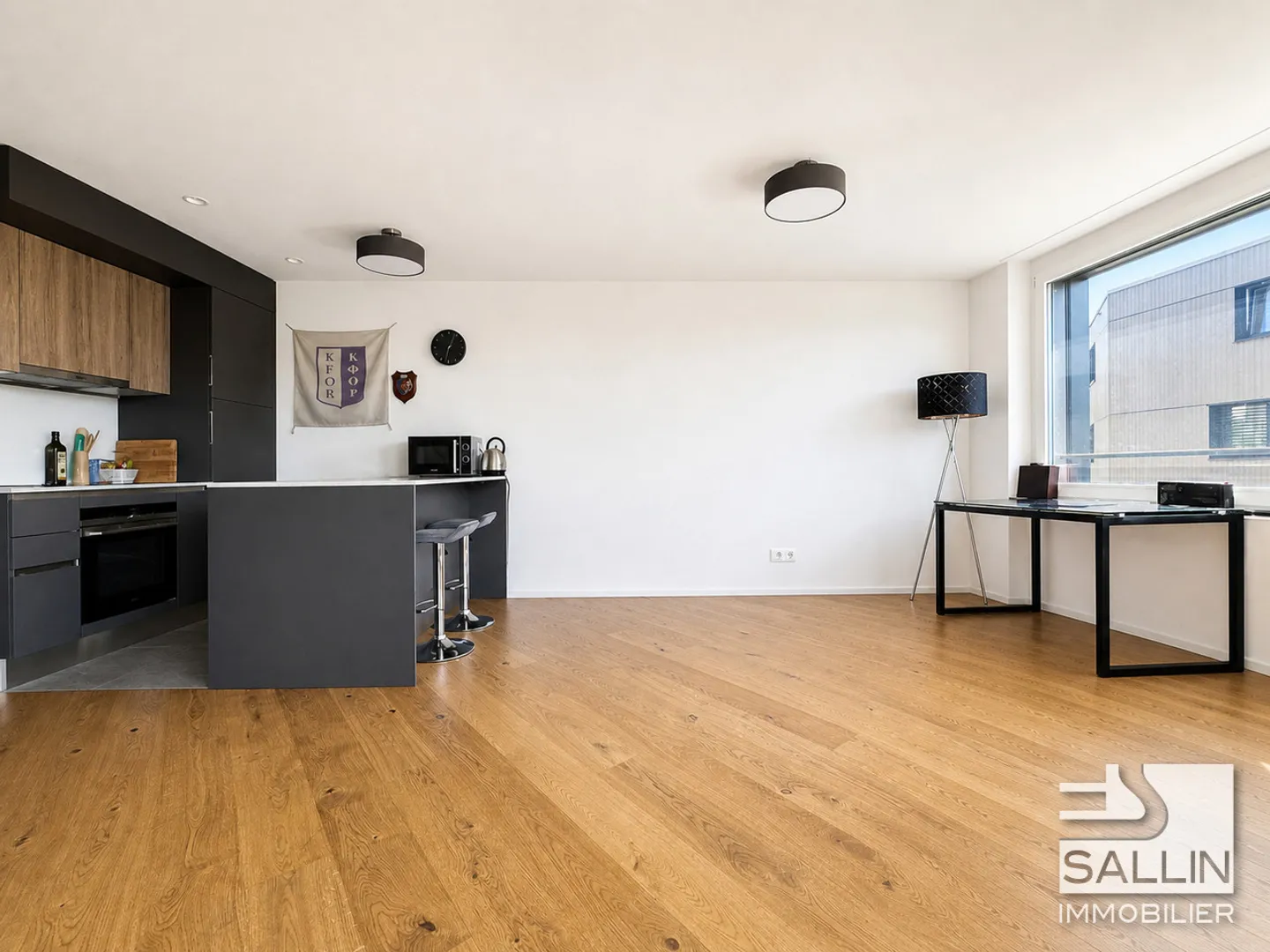 Charming Apartment in Matran - Photo 2 of 6