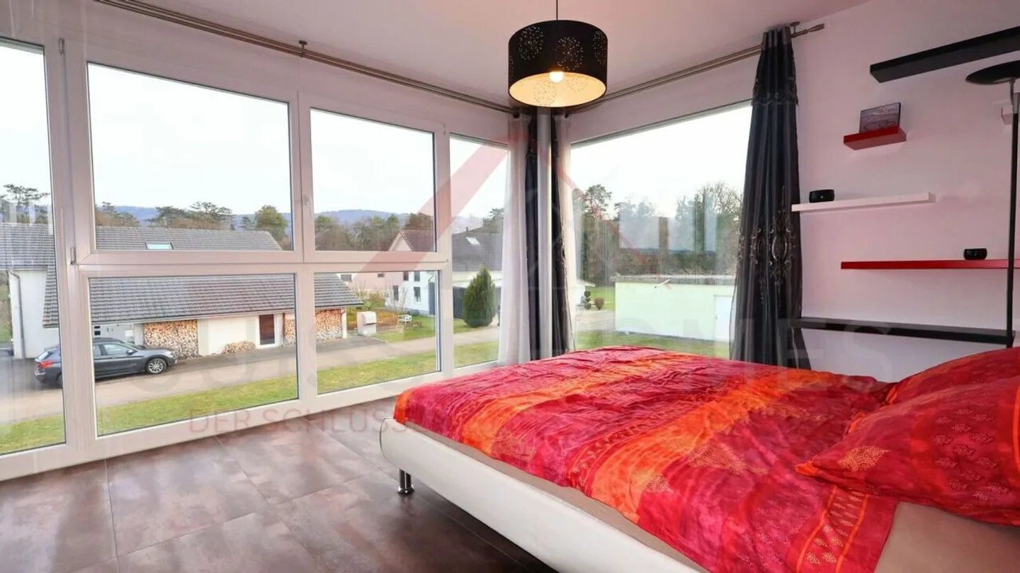 Vicino a Porrentruy (3 km) - villa eccezionale con volumi generosi, finiture di alta gamma, grandi terrazze, jacuzzi e giardino paesaggistico - Foto 17 di 21