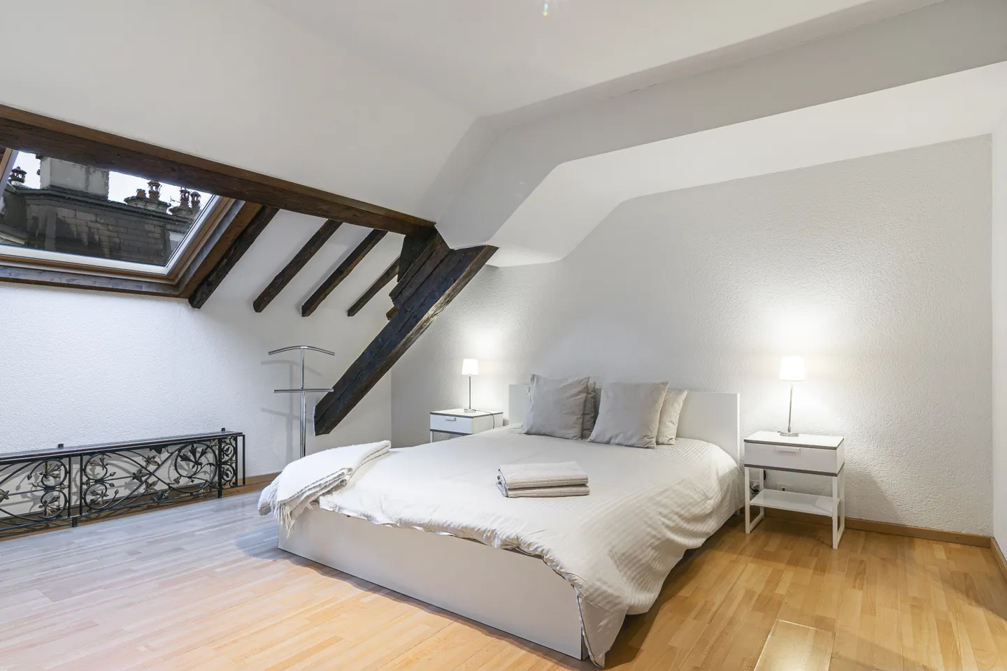 Appartamento Incantevole al Piano Alto - Foto 8 di 15