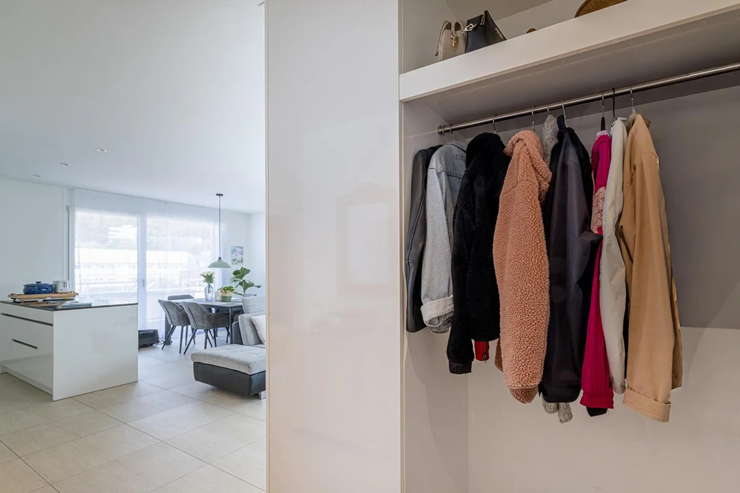 Appartement en Attique Moderne - Photo 2 sur 21