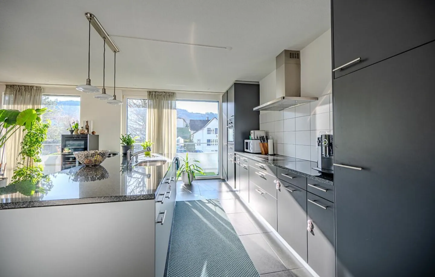 Zentrale 4.5-Zimmer Wohnung - Foto 2 von 13