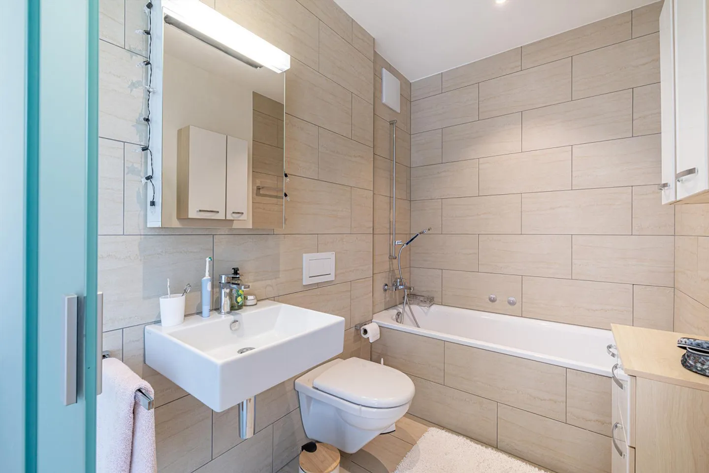 Appartement en Attique Moderne - Photo 18 sur 21