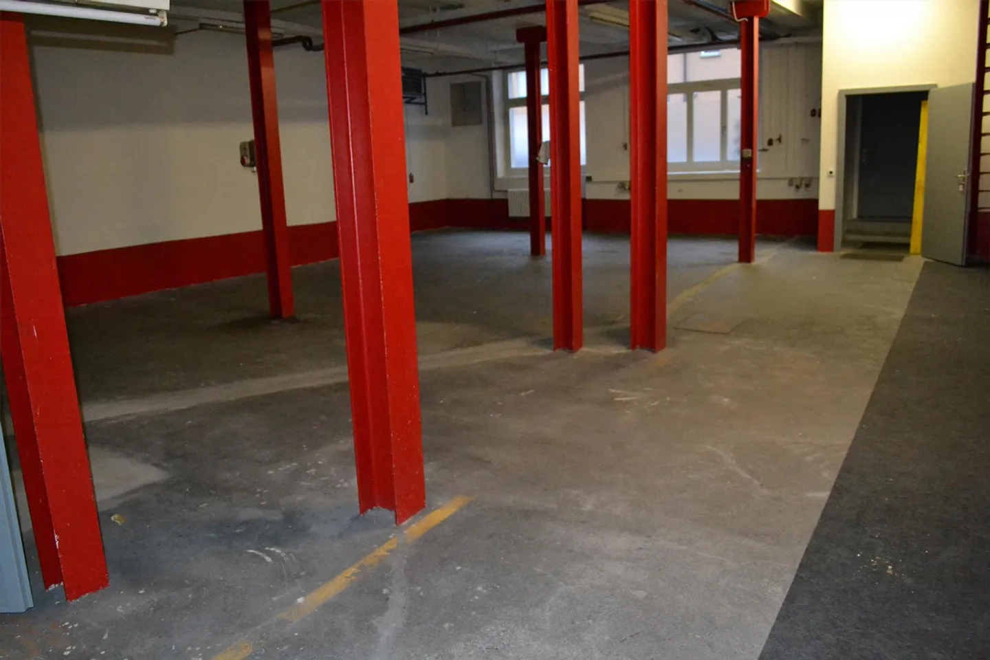 Vielseitige Gewerberäume in Hergiswil - Foto 7 von 12