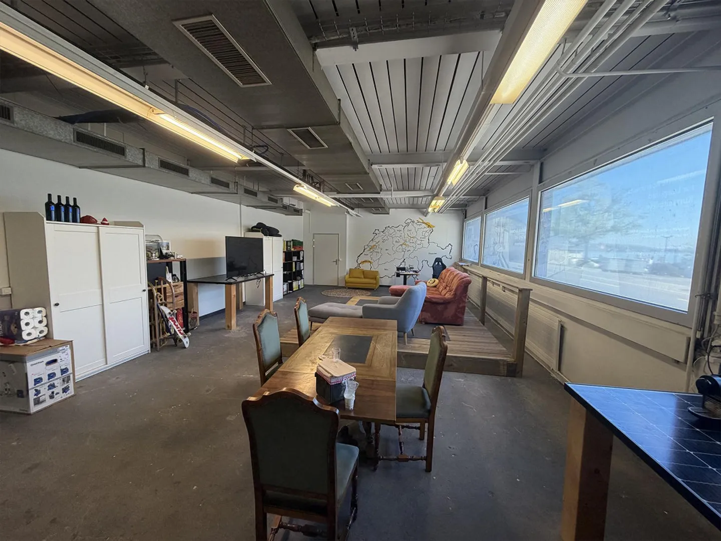 Vielseitige Gewerberäume in Hergiswil - Foto 10 von 12