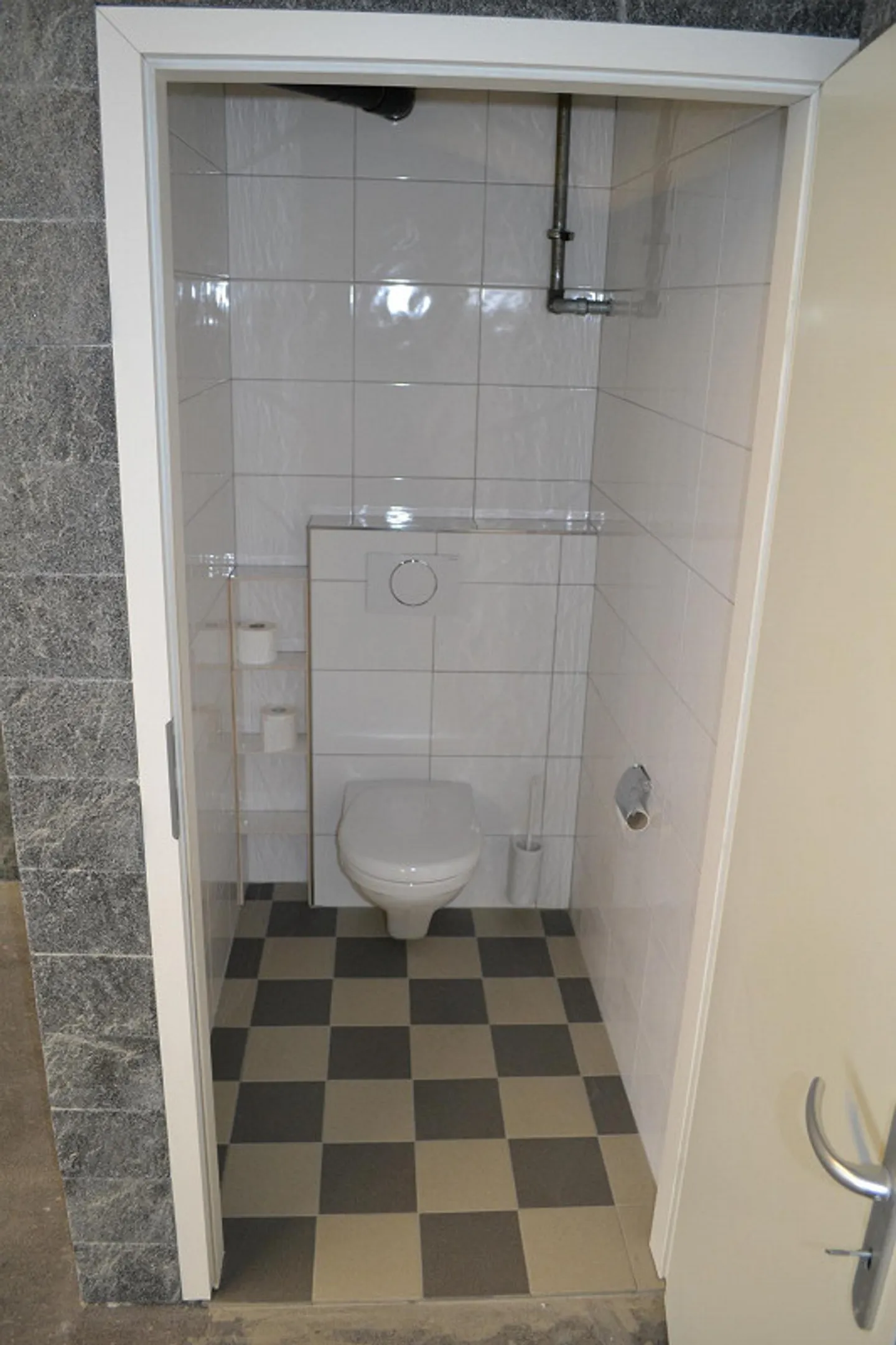 Vielseitige Gewerberäume in Hergiswil - Foto 12 von 12