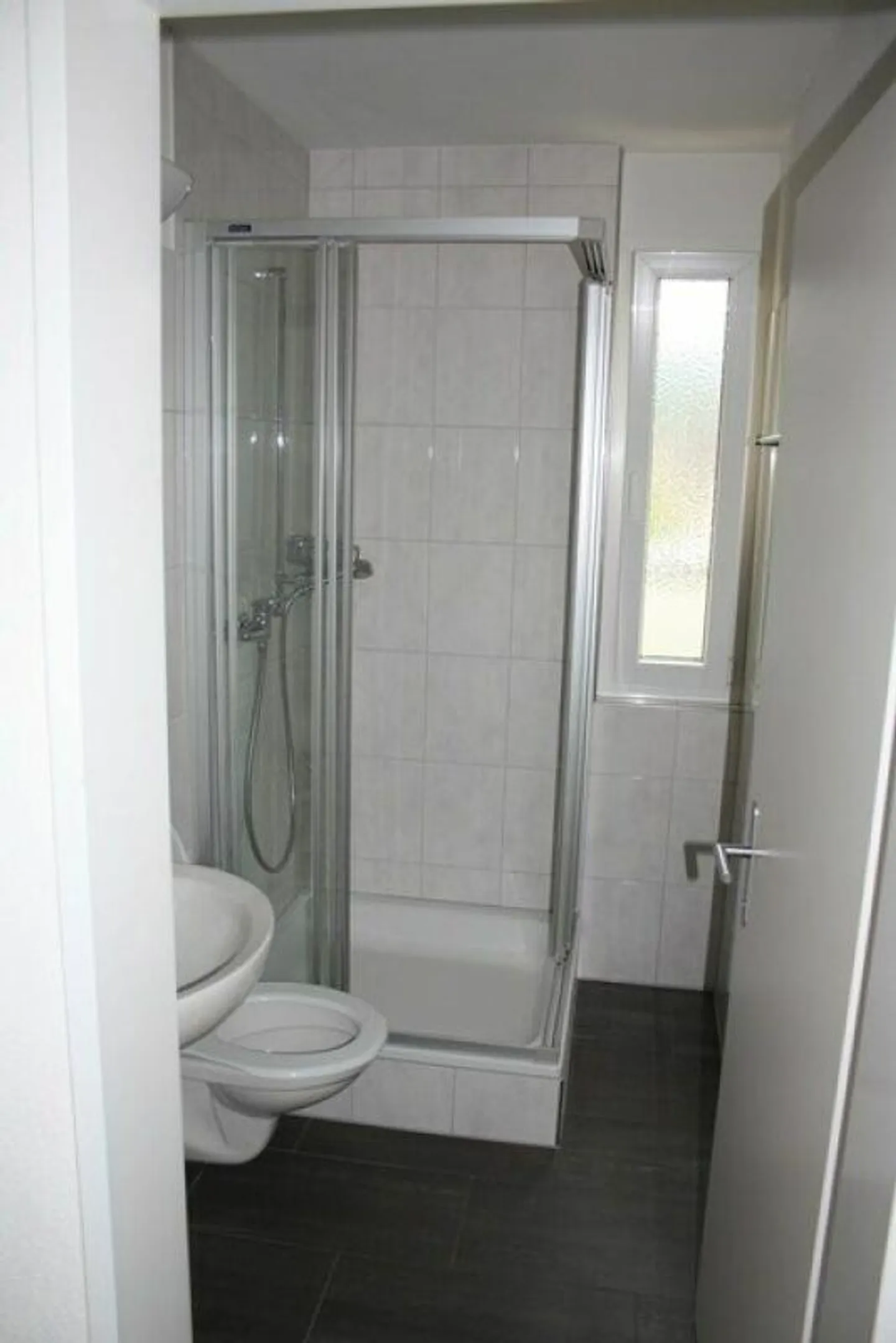 Appartement spacieux de 4,5 pièces au 1er étage - Photo 7 sur 9