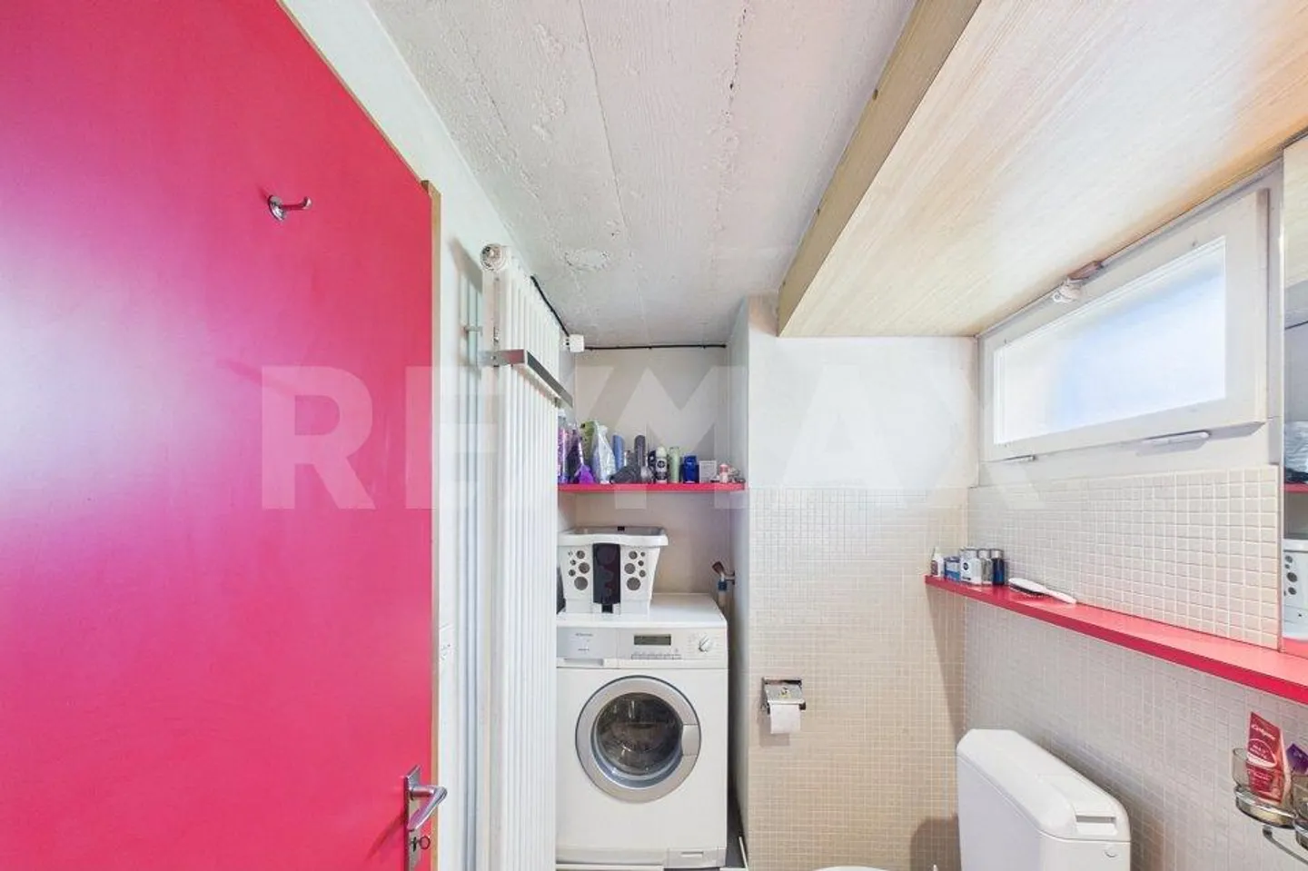 Semi-detached holiday home with building land - Photo 7 of 13