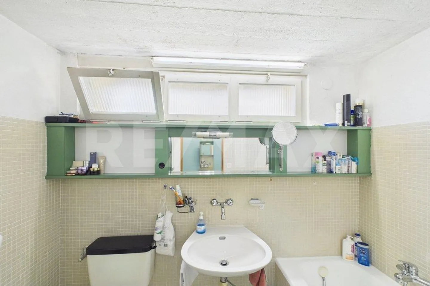 Semi-detached holiday home with building land - Photo 12 of 13