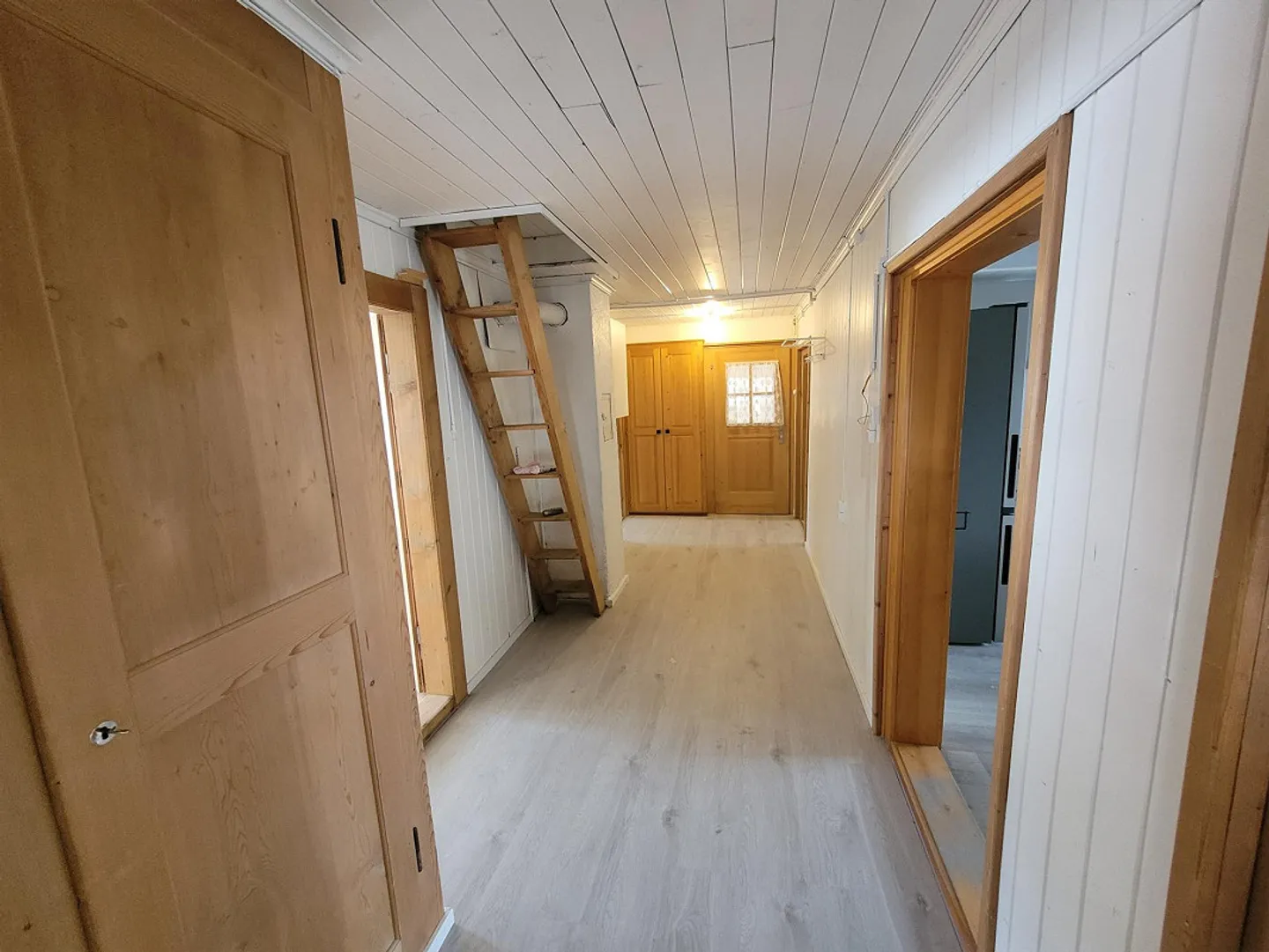 Charmante Dachwohnung in Küblis - Foto 3 von 14