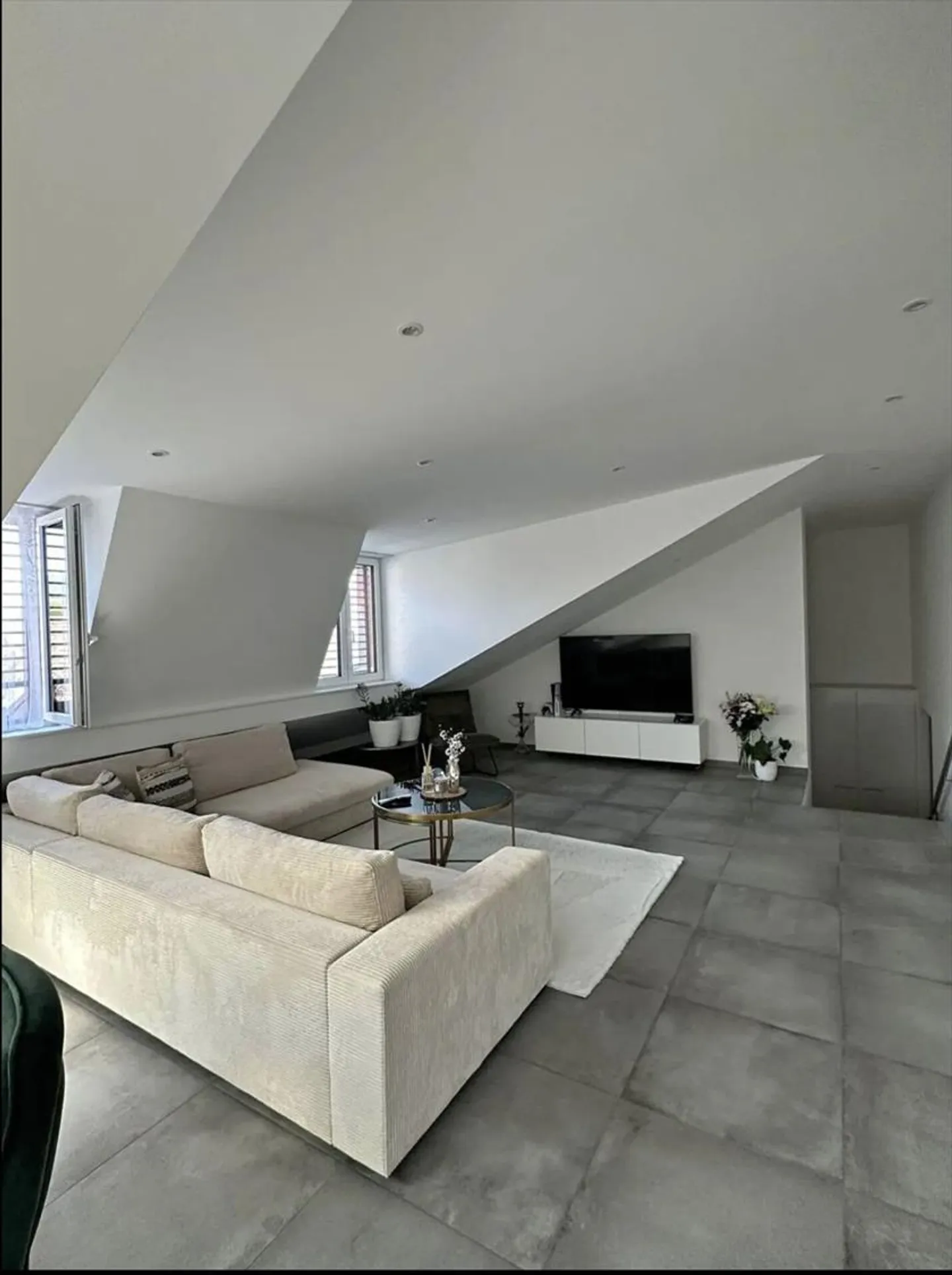 Appartamento con 3.5 stanze - Foto 1 di 7